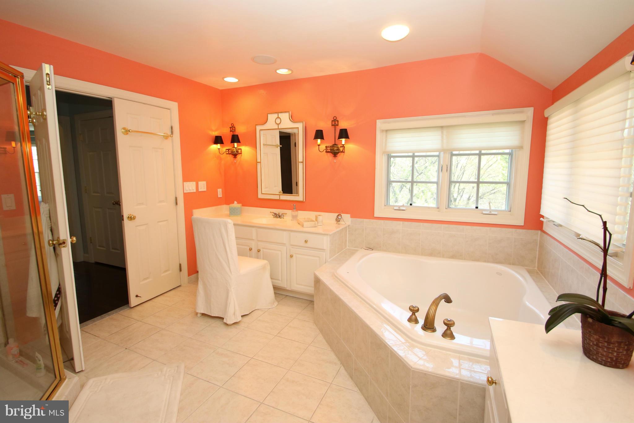 KINGS CLOISTER - Residential