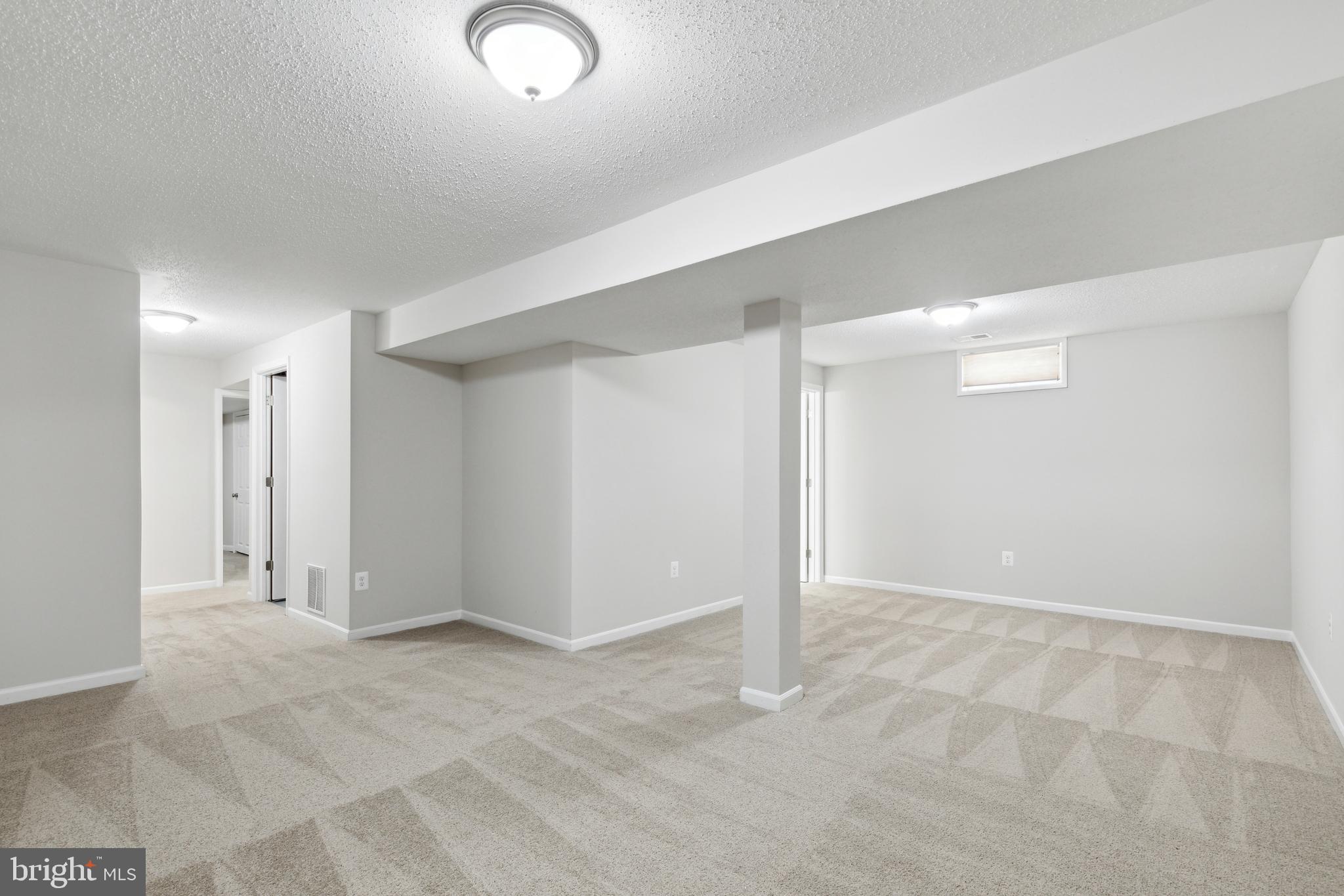 NOTTINGHAM VILLAGE - Residential