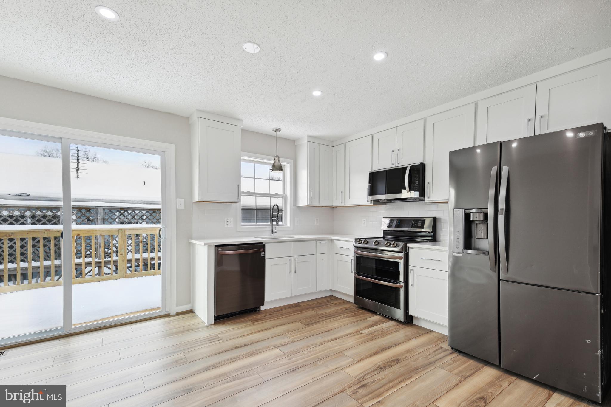 NOTTINGHAM VILLAGE - Residential