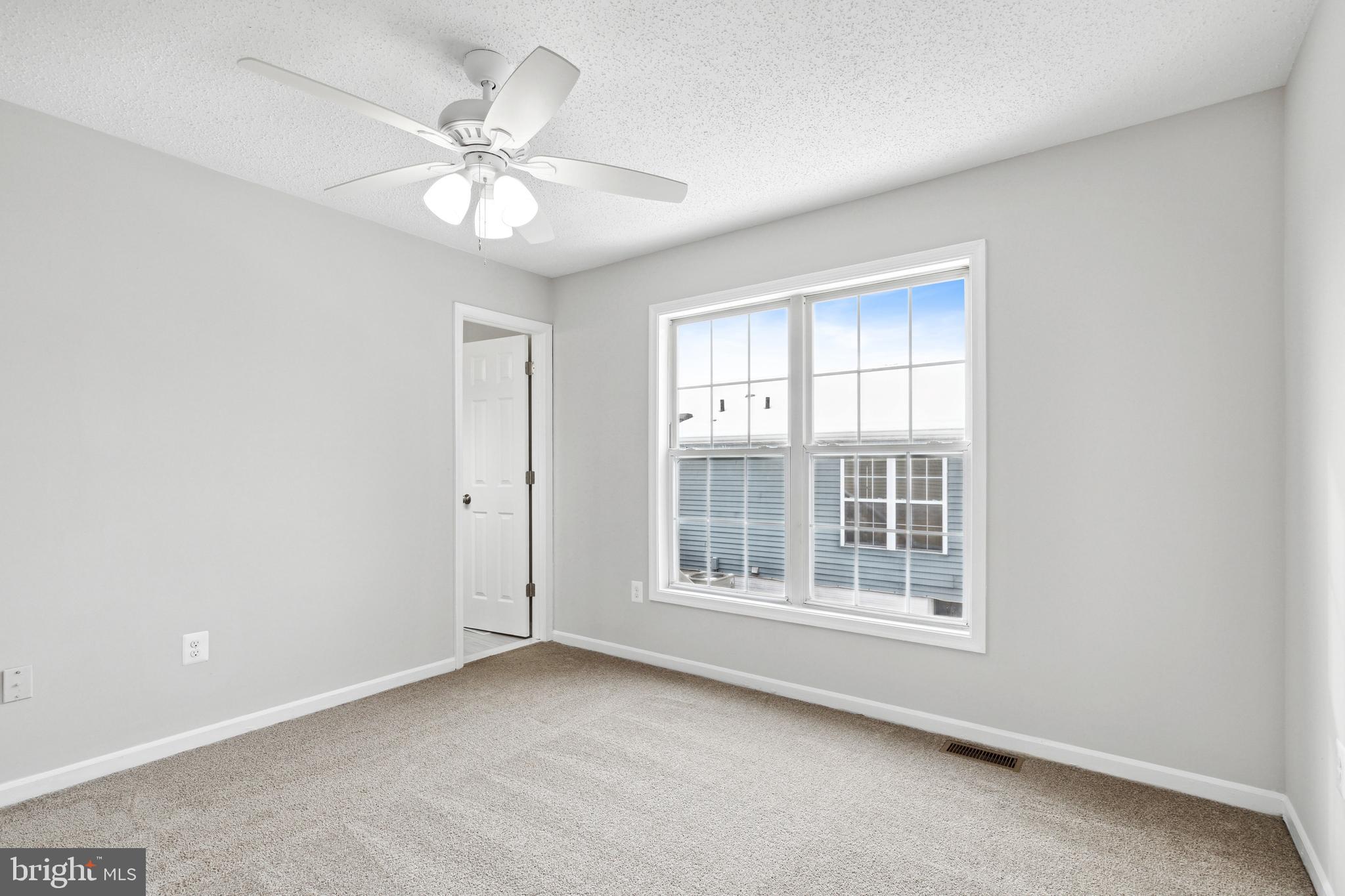 NOTTINGHAM VILLAGE - Residential