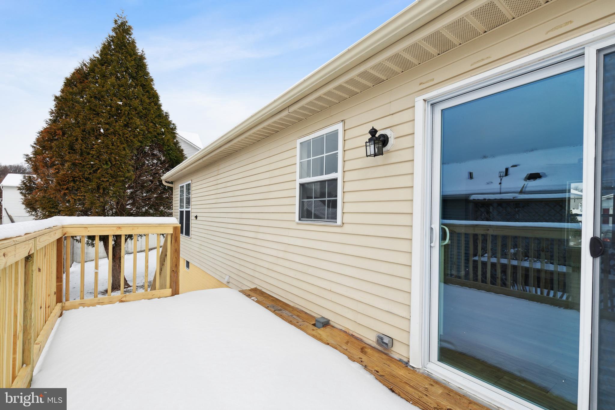 NOTTINGHAM VILLAGE - Residential