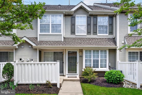 Townhouse For Sale - 2503 Wimbledon Way<br/> BLACKWOOD, NJ 08012