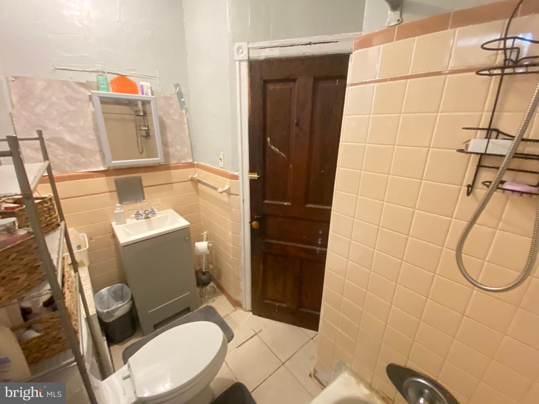 FRANKFORD - Residential