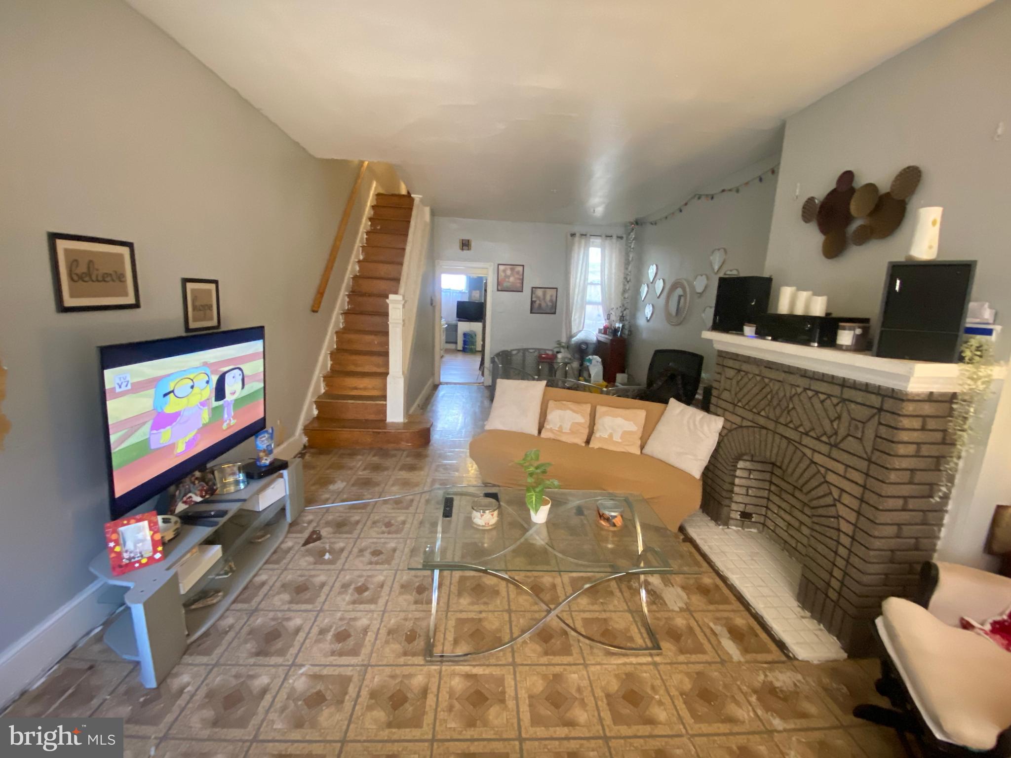 FRANKFORD - Residential