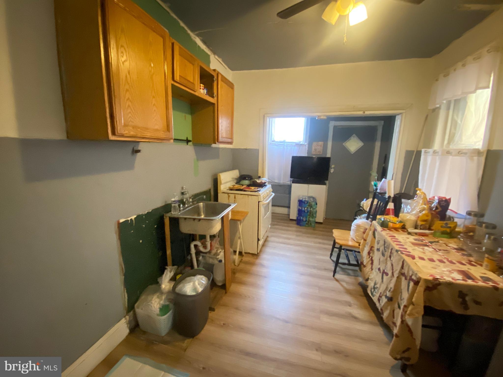 FRANKFORD - Residential