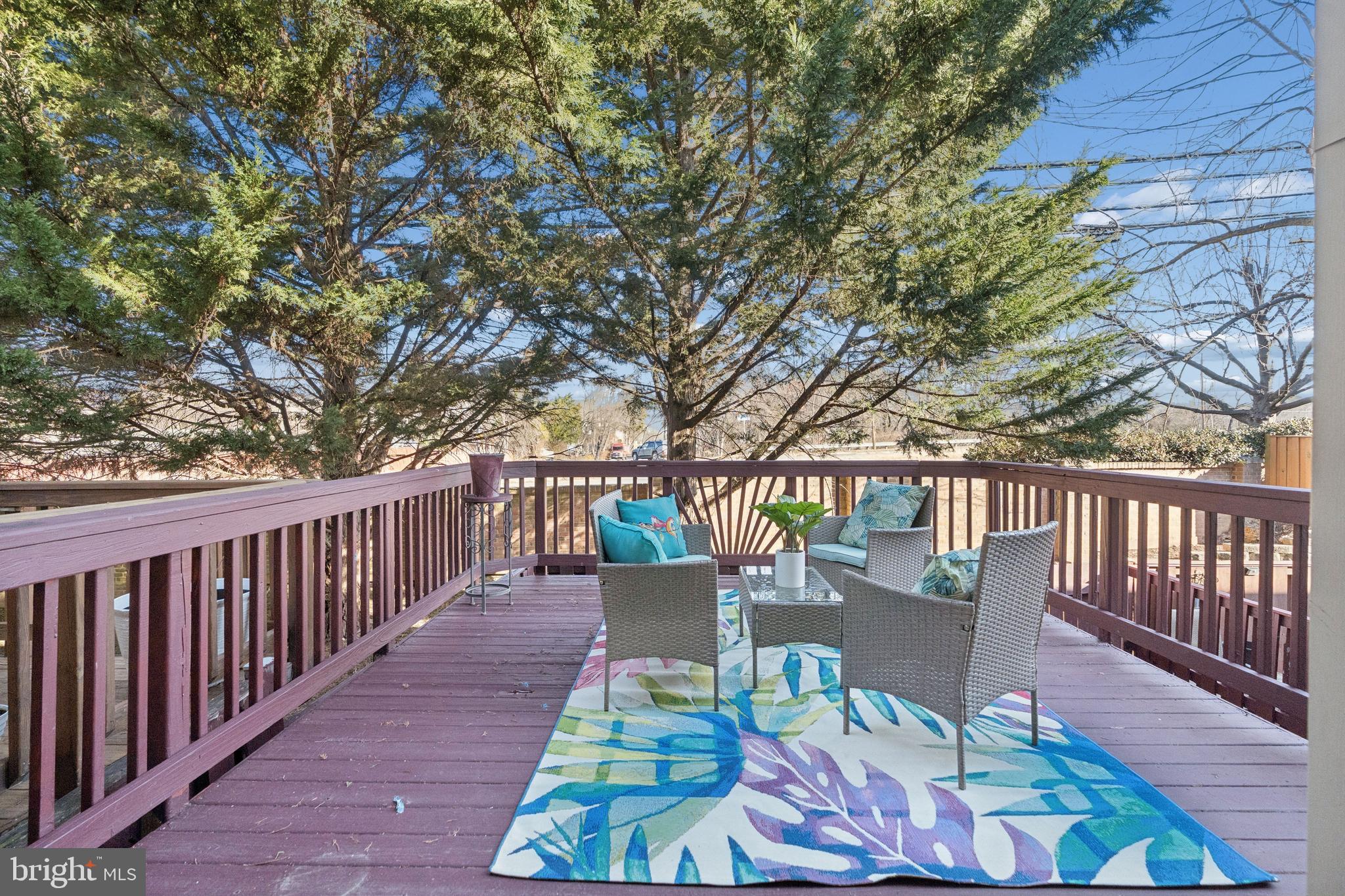 JAPONICA - Residential