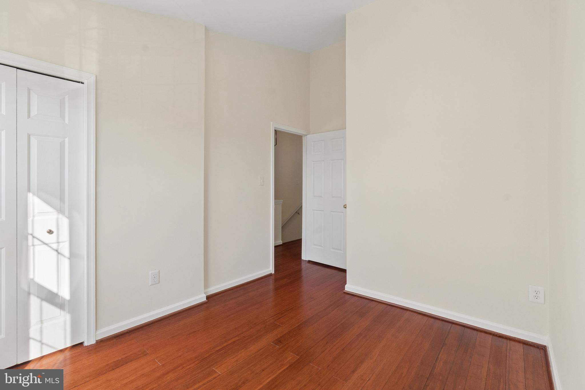 JAPONICA - Residential