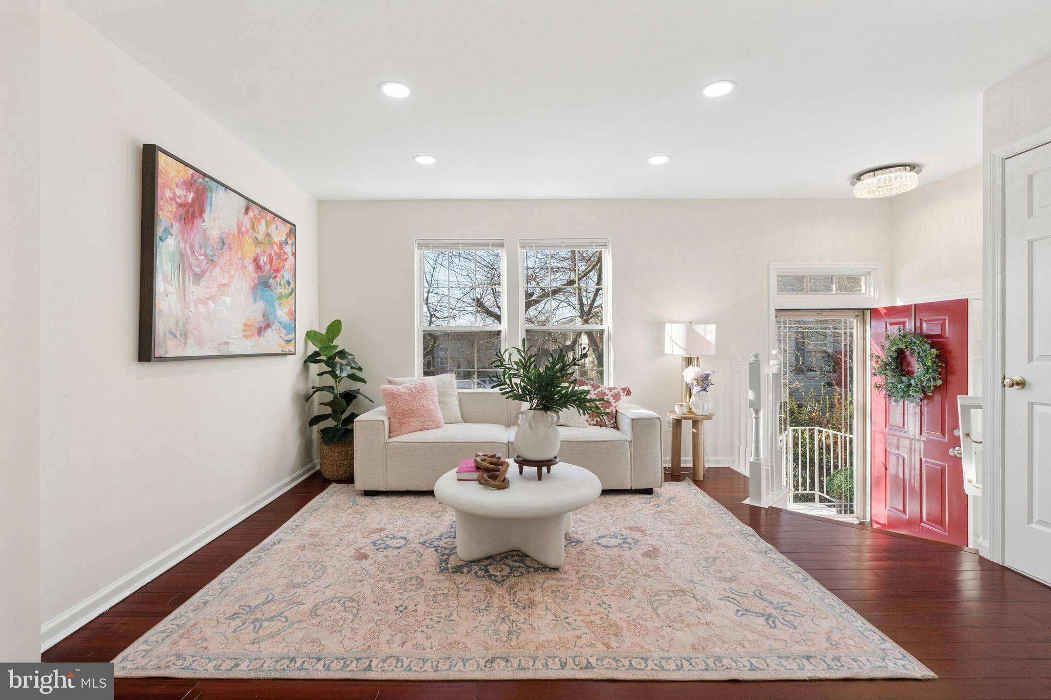 Search Homes 4 6350 RACETEC PLACE