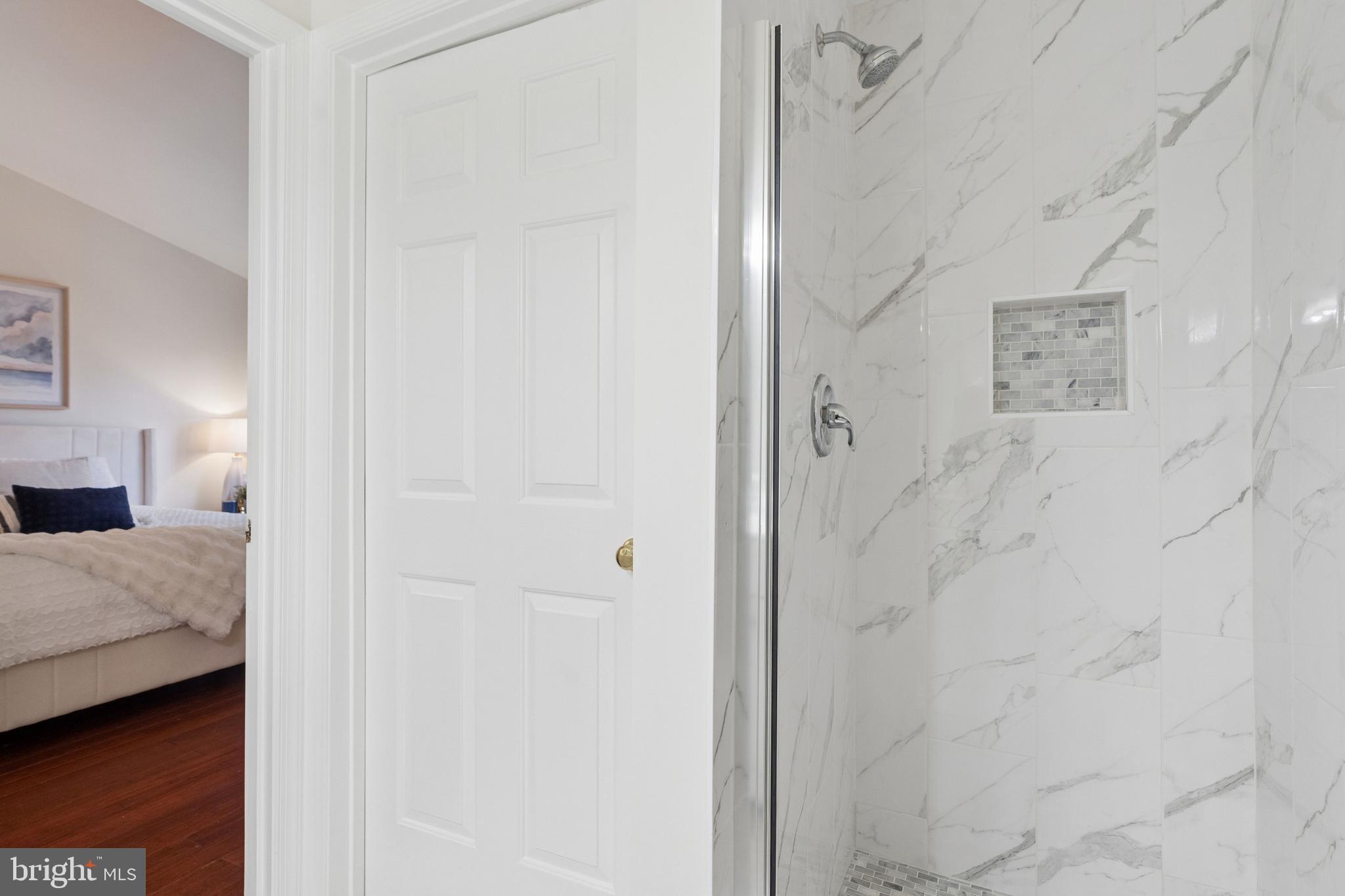 JAPONICA - Residential