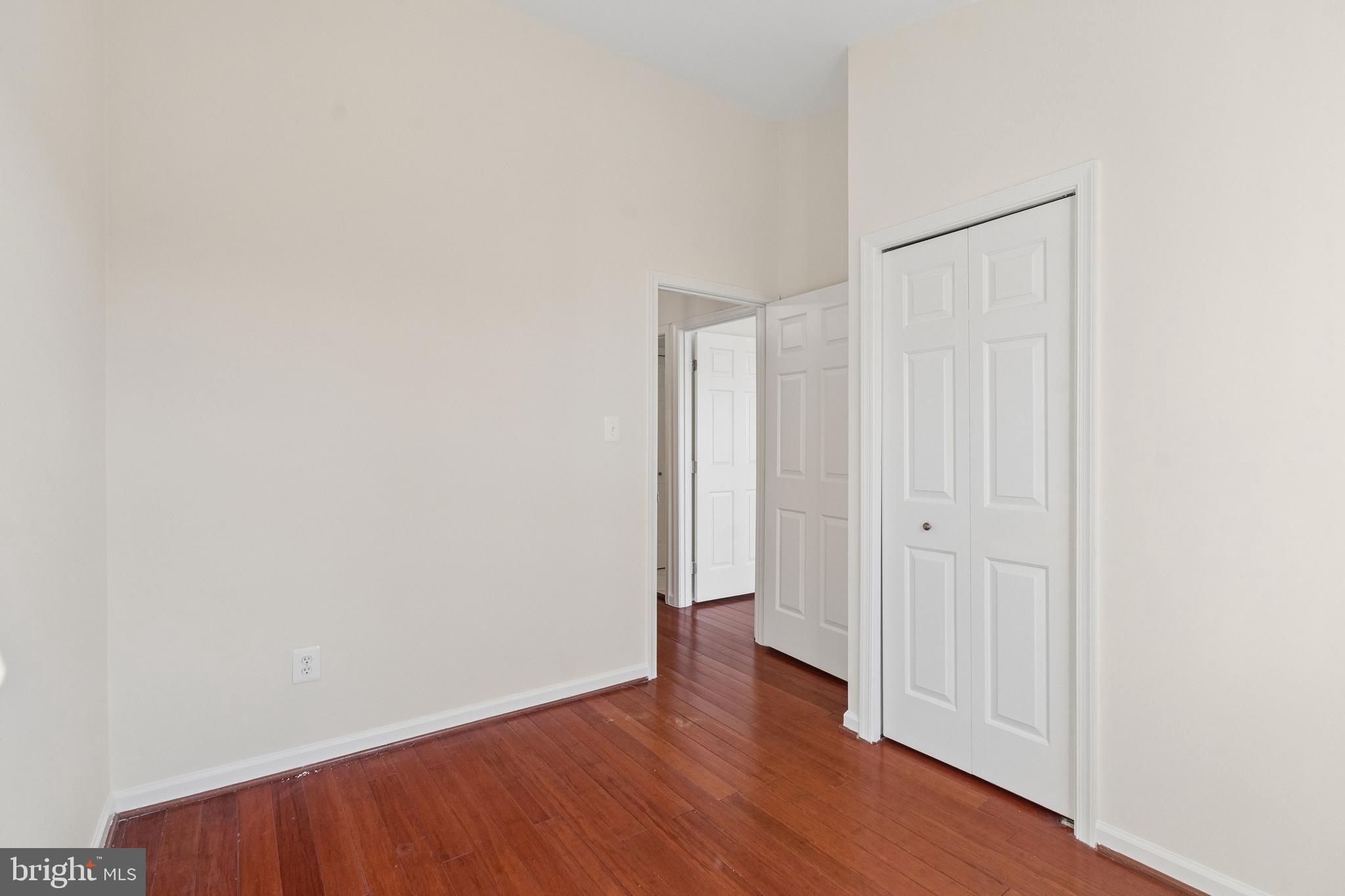 JAPONICA - Residential