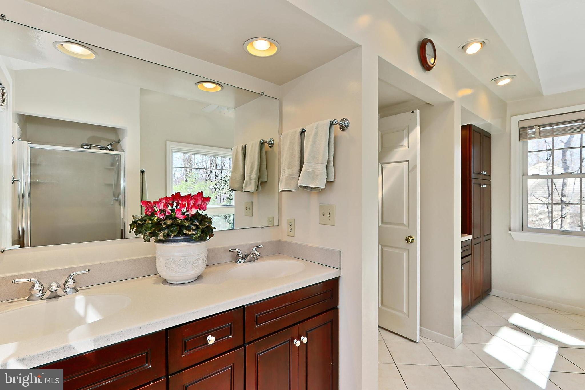 CANNON BLUFF - Residential