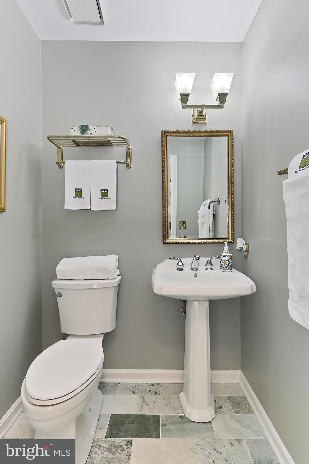 CANNON BLUFF - Residential