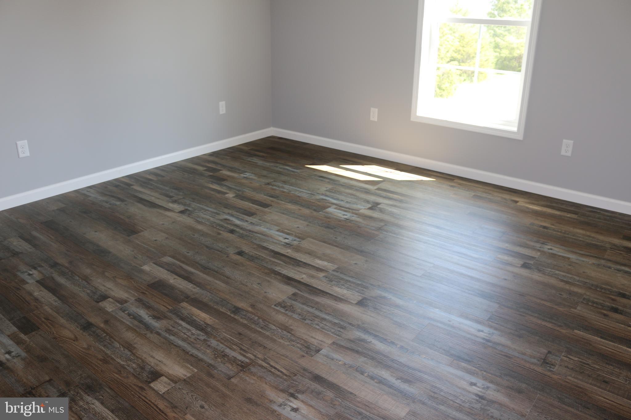 QUANTICO ESTATES - Residential