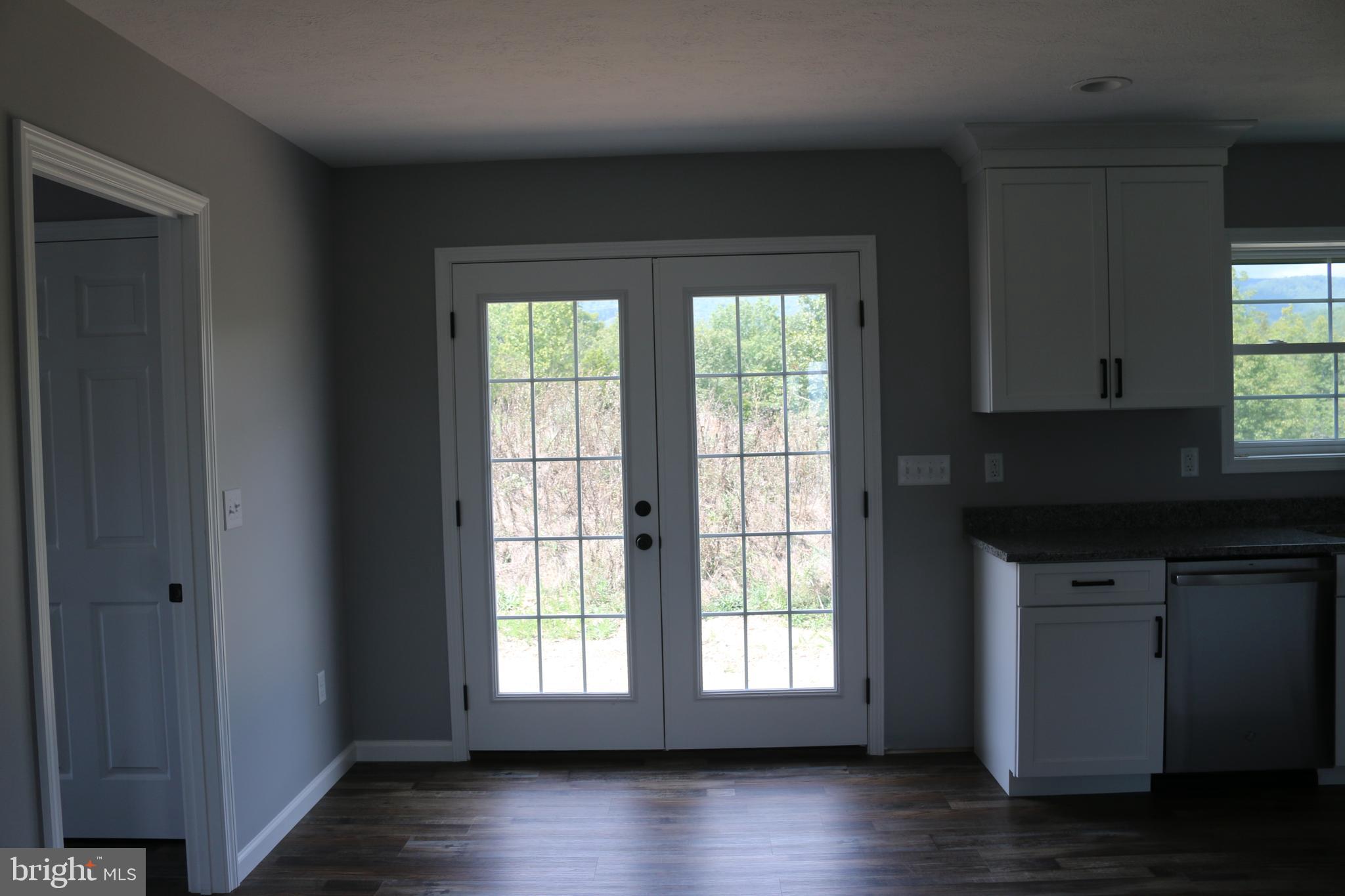 QUANTICO ESTATES - Residential