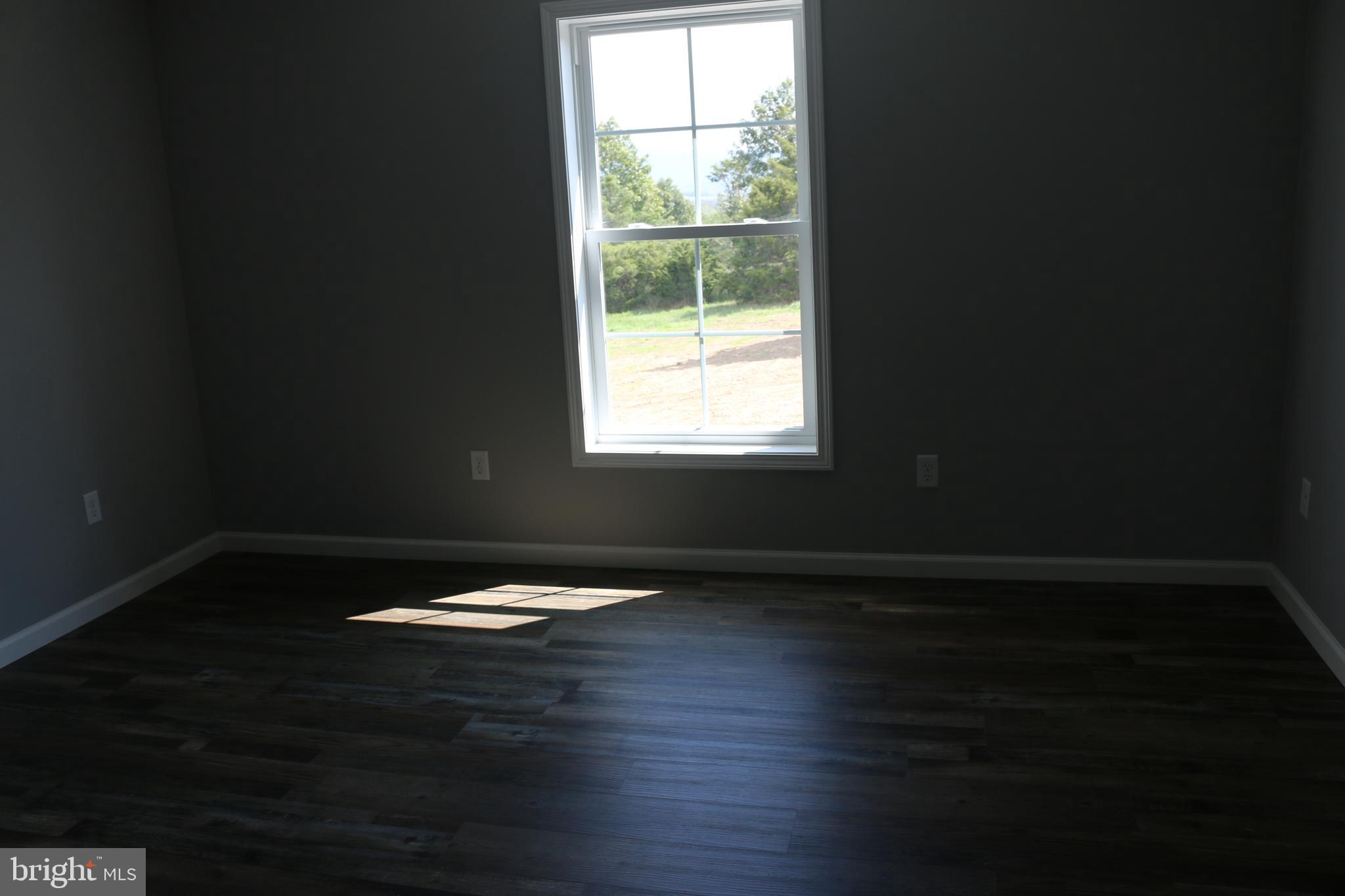 QUANTICO ESTATES - Residential