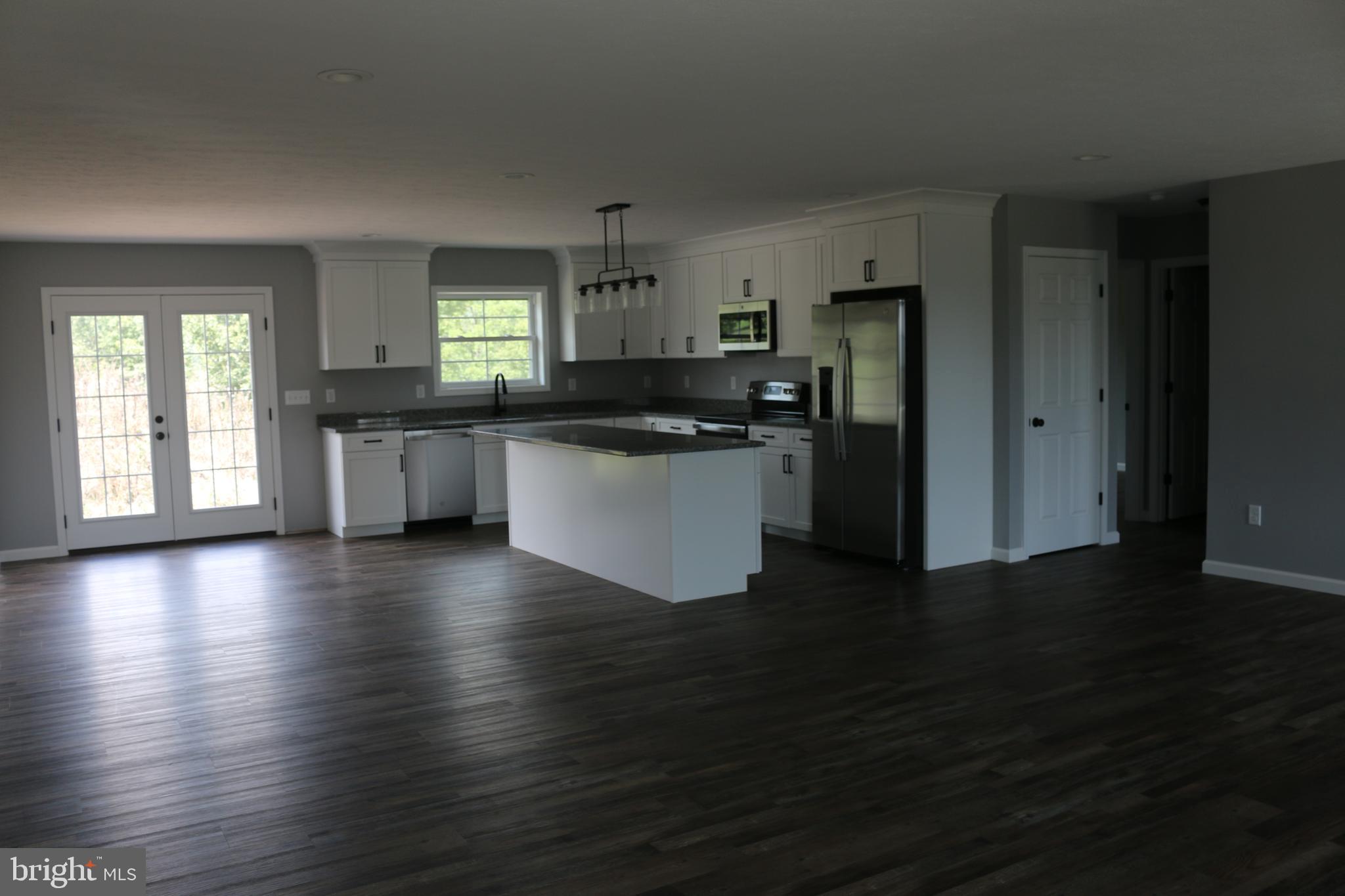 QUANTICO ESTATES - Residential