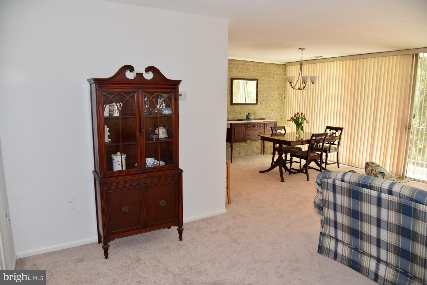 4360 IVYMOUNT COURT 32