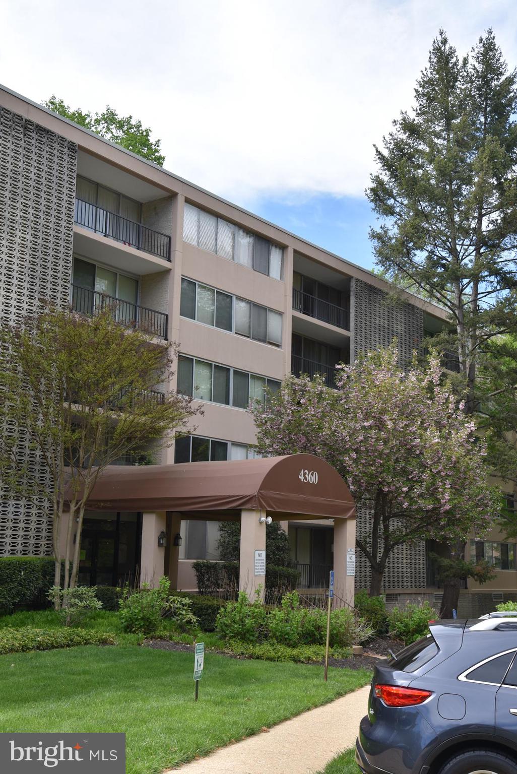 4360 IVYMOUNT COURT 32
