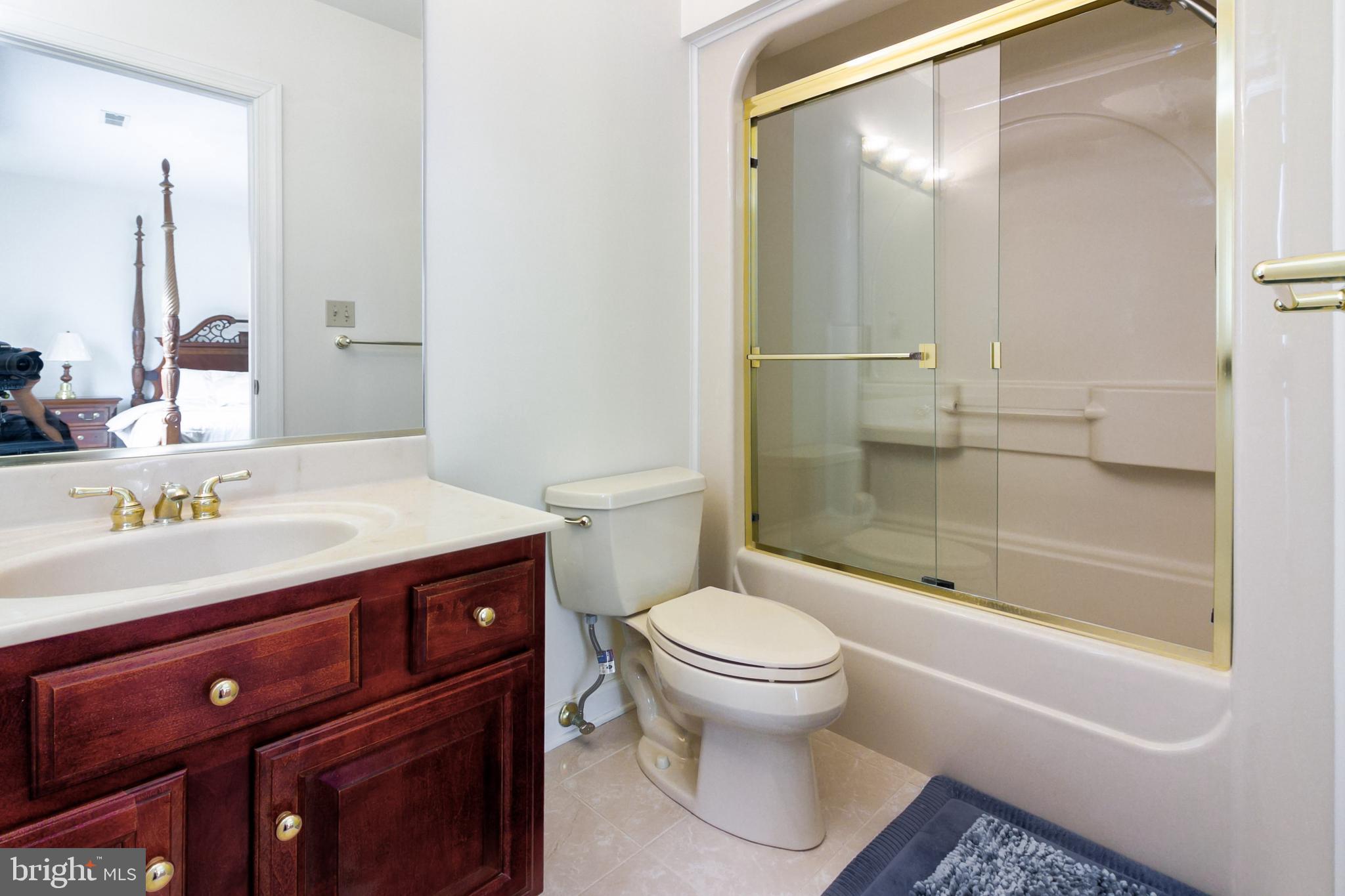 GOLD MINE CROSSING - Residential