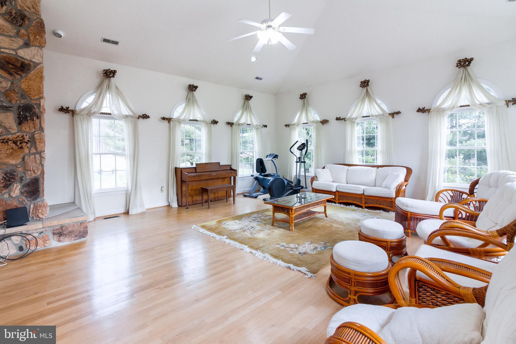 GOLD MINE CROSSING - Residential