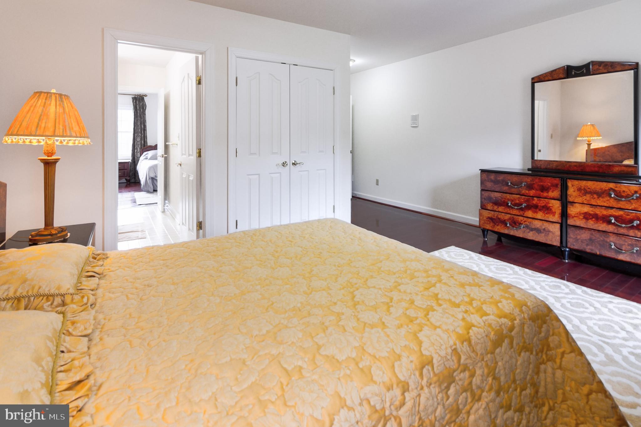 GOLD MINE CROSSING - Residential