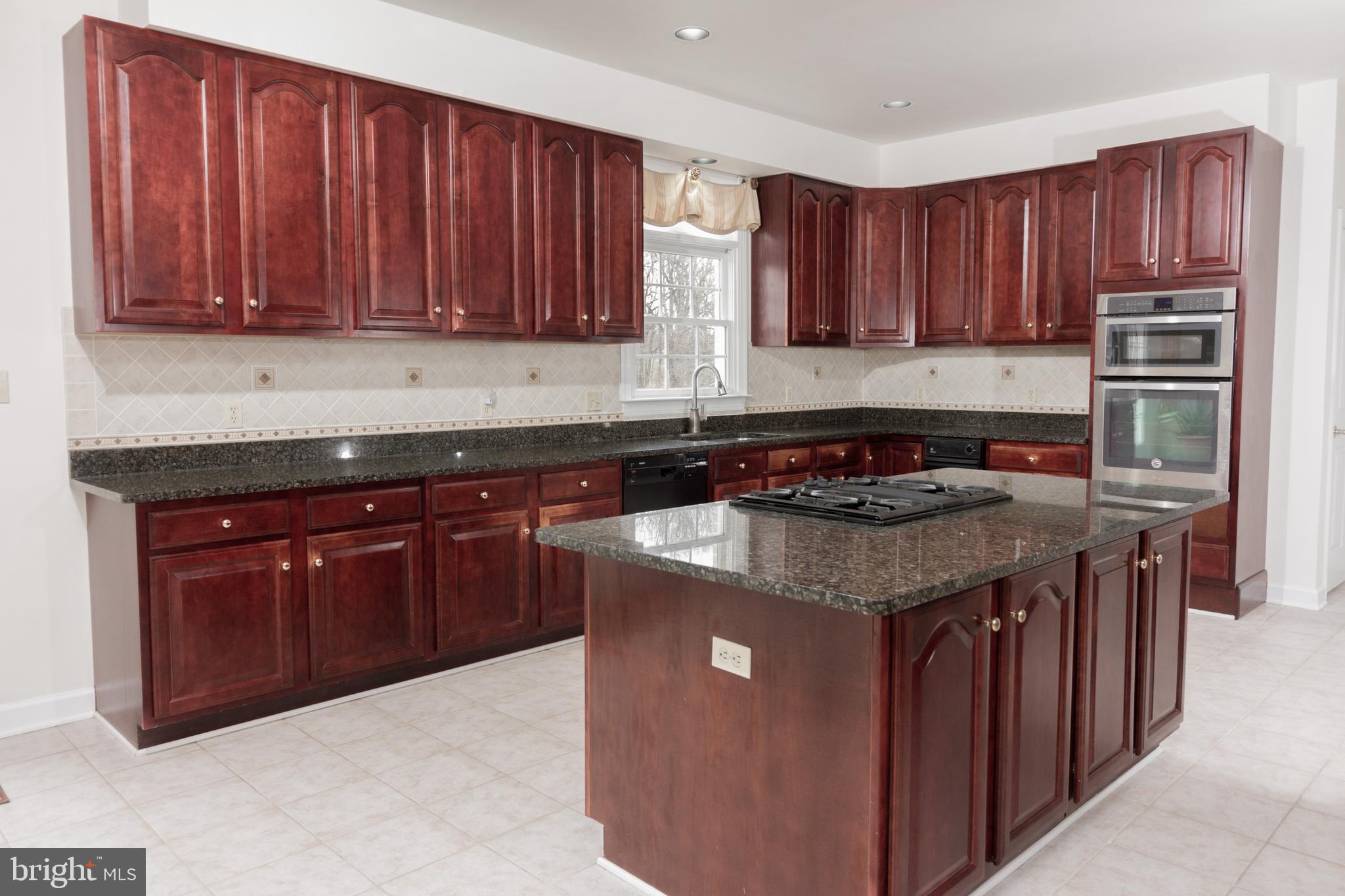 GOLD MINE CROSSING - Residential