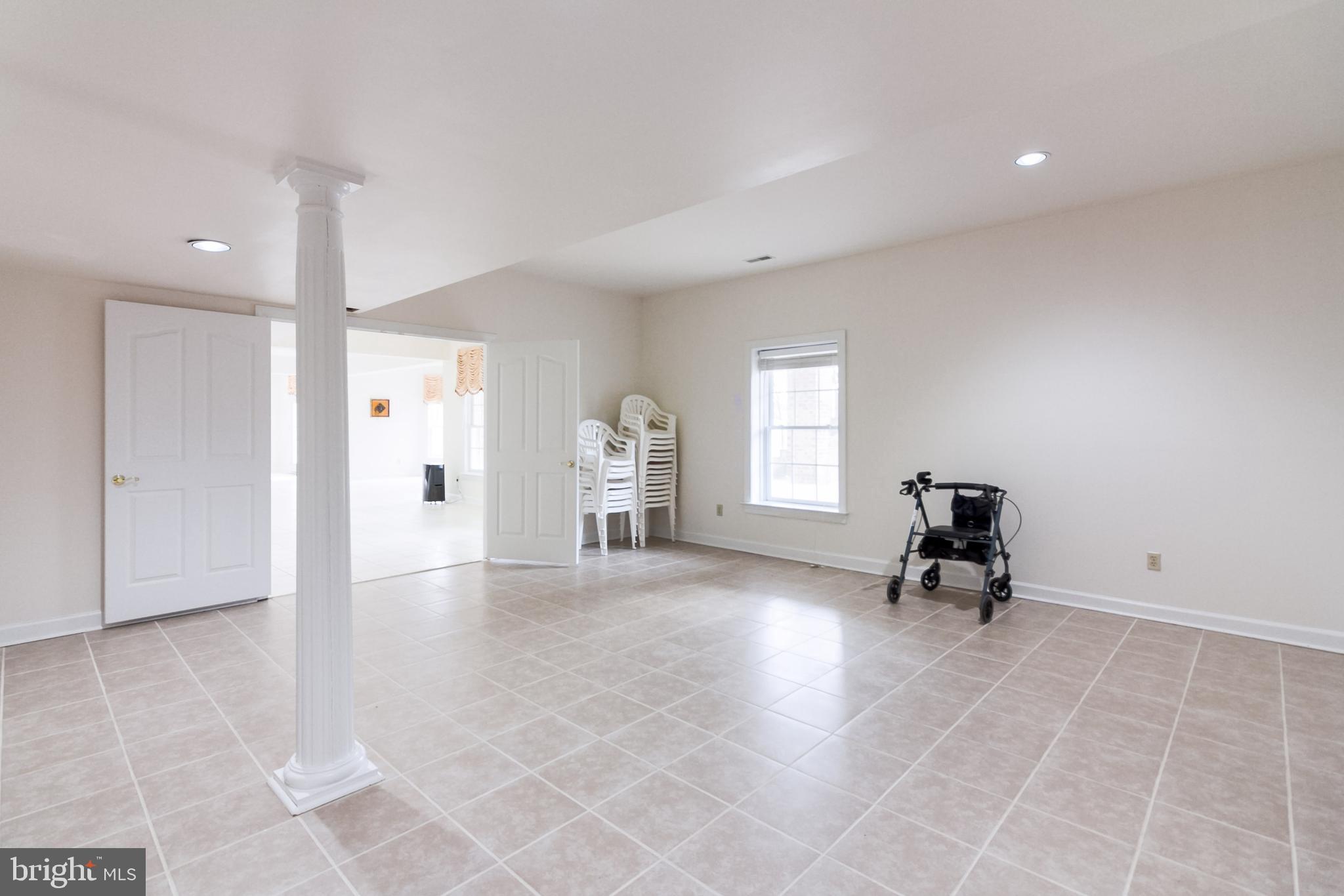 GOLD MINE CROSSING - Residential