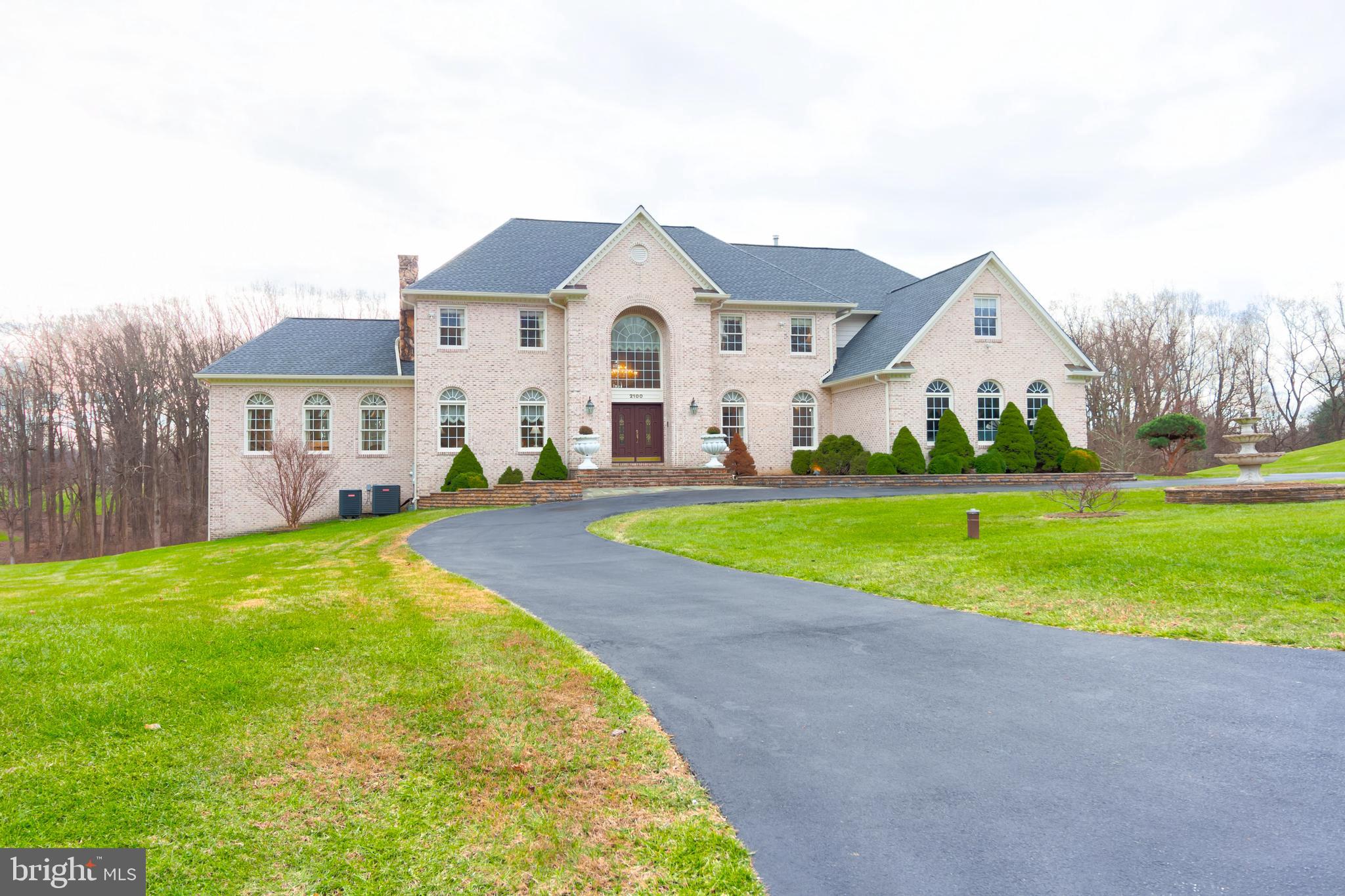 GOLD MINE CROSSING - Residential