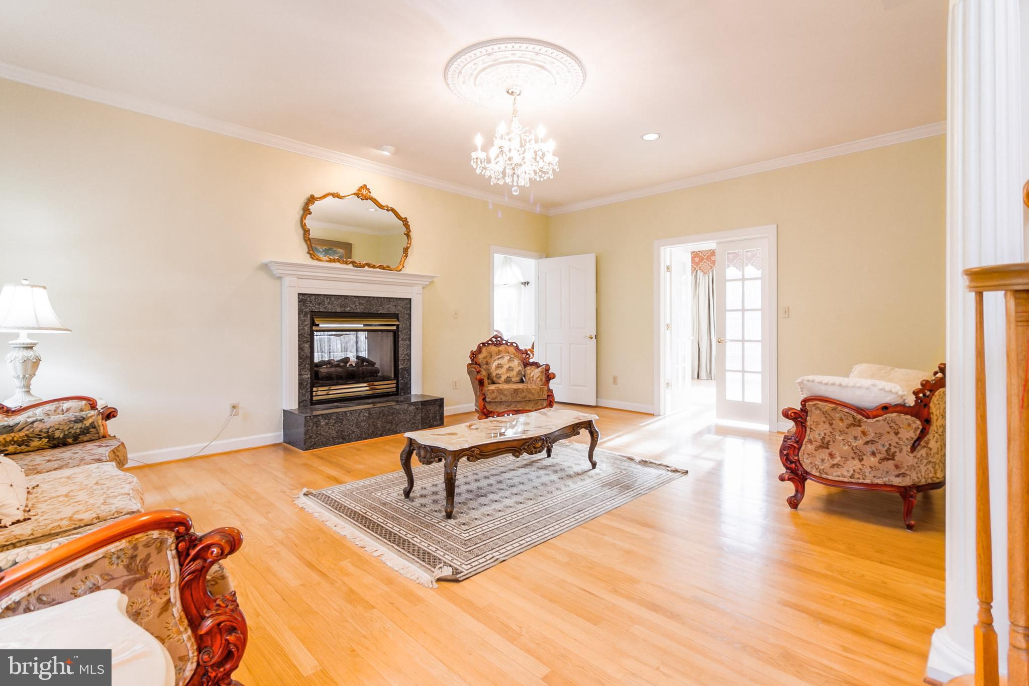 GOLD MINE CROSSING - Residential