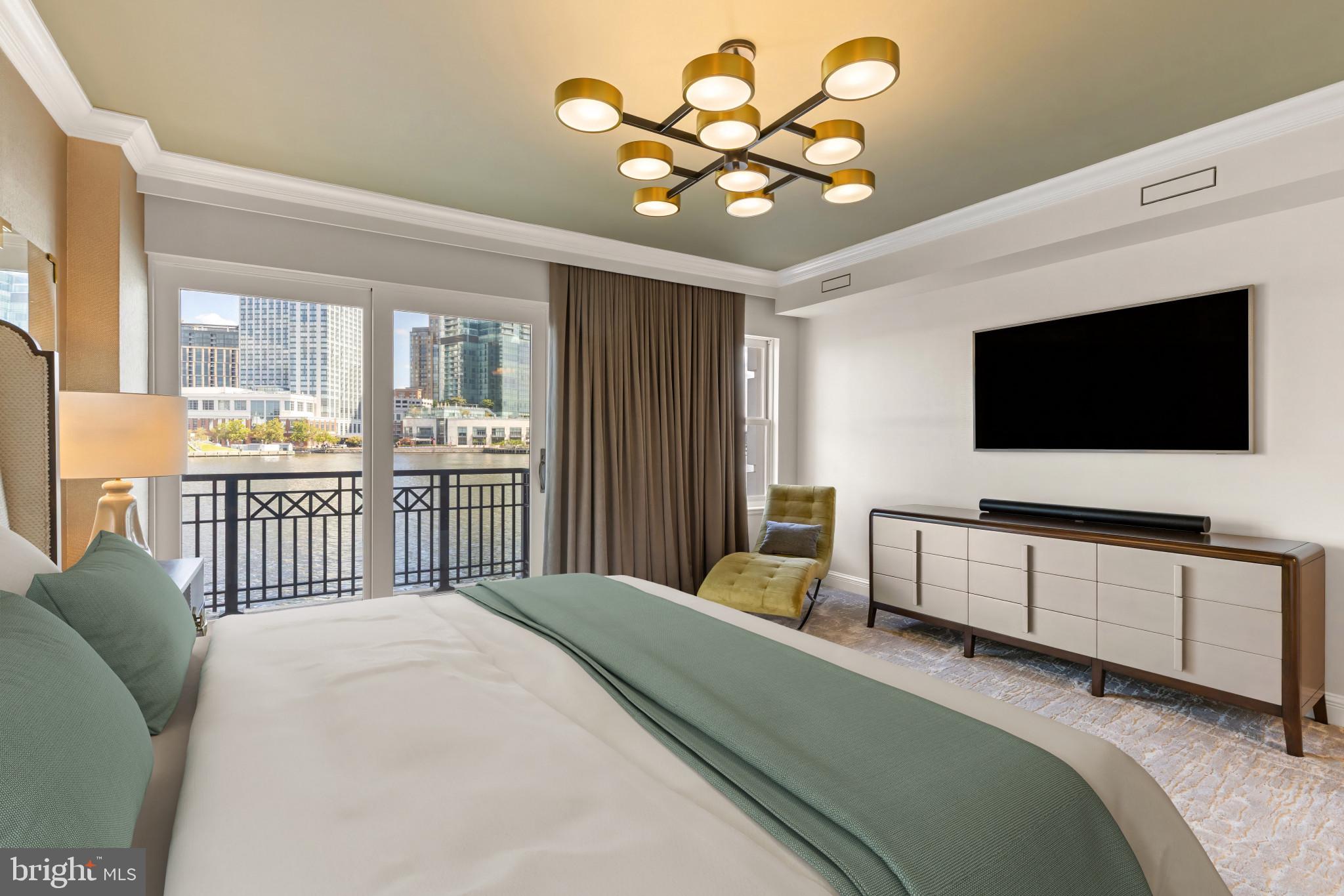 THE RITZ-CARLTON RESIDENCES - Residential