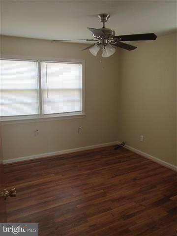 BURNT MILLS KNOLLS - Residential Lease