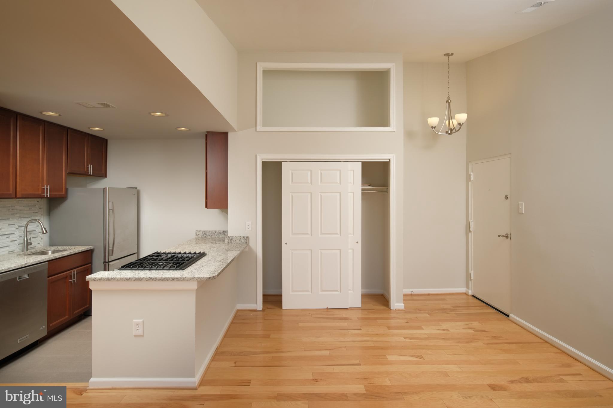 SUN VALLEY CONDOMINIUMS - Residential