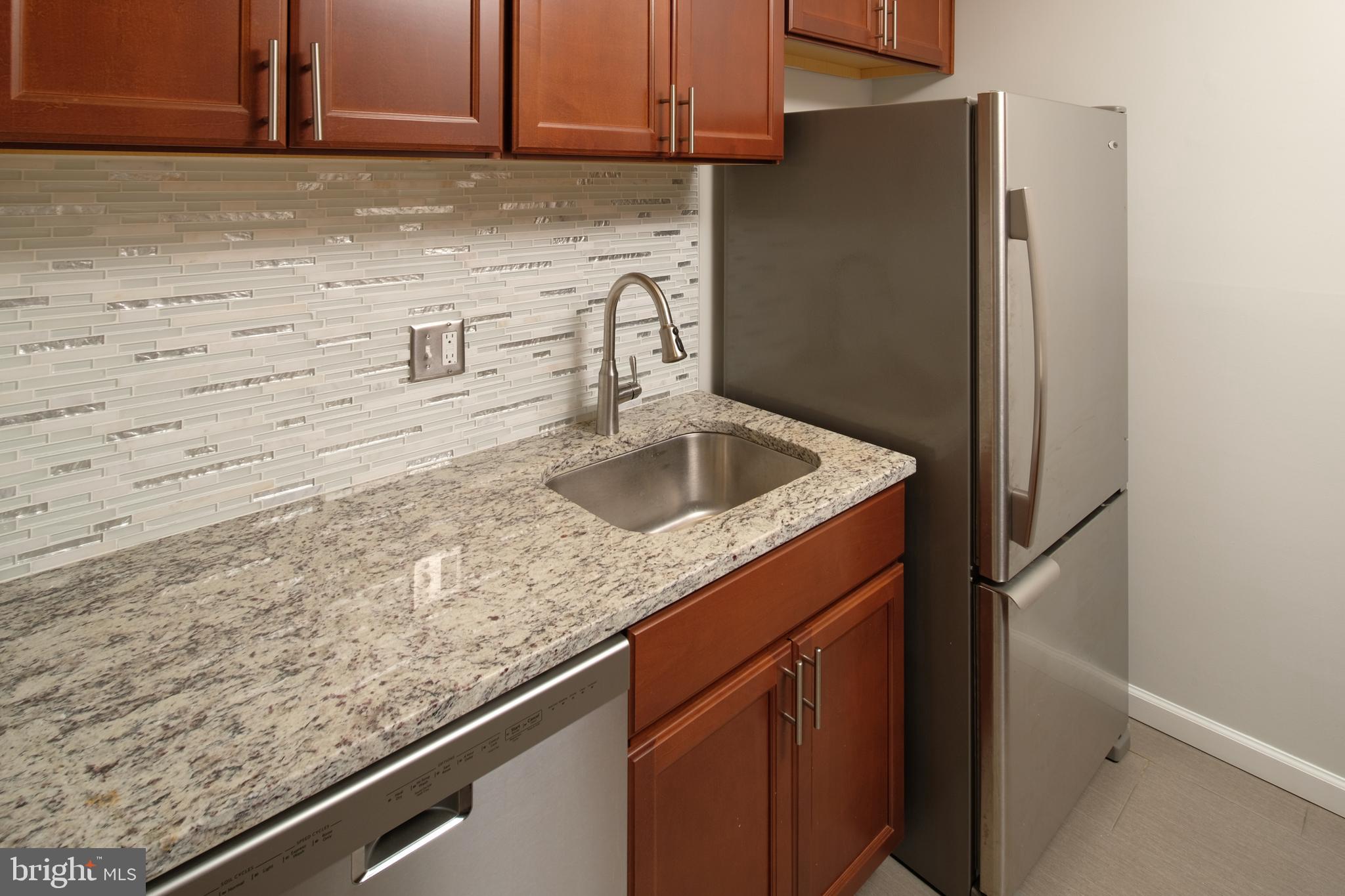 SUN VALLEY CONDOMINIUMS - Residential