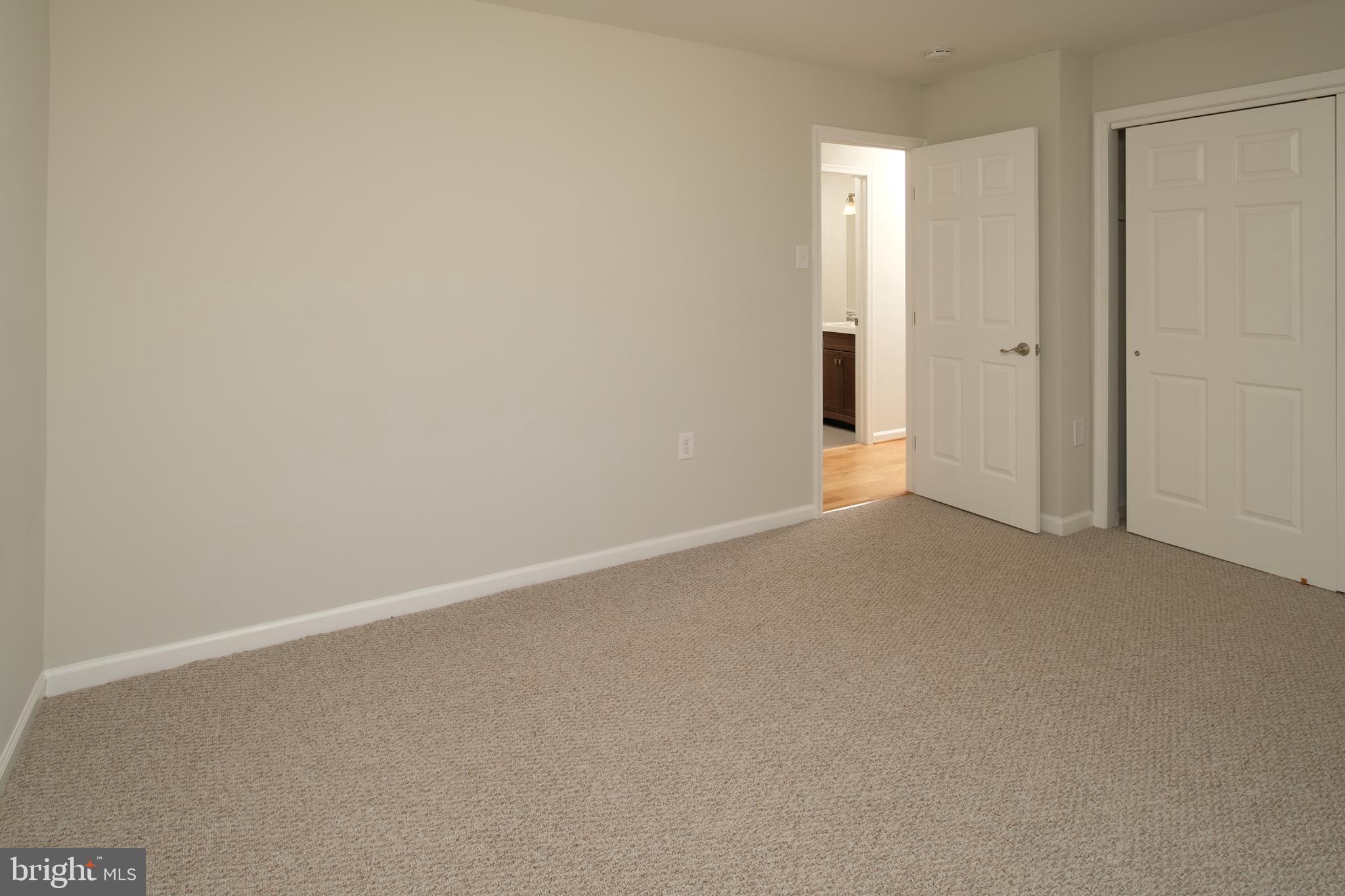 SUN VALLEY CONDOMINIUMS - Residential