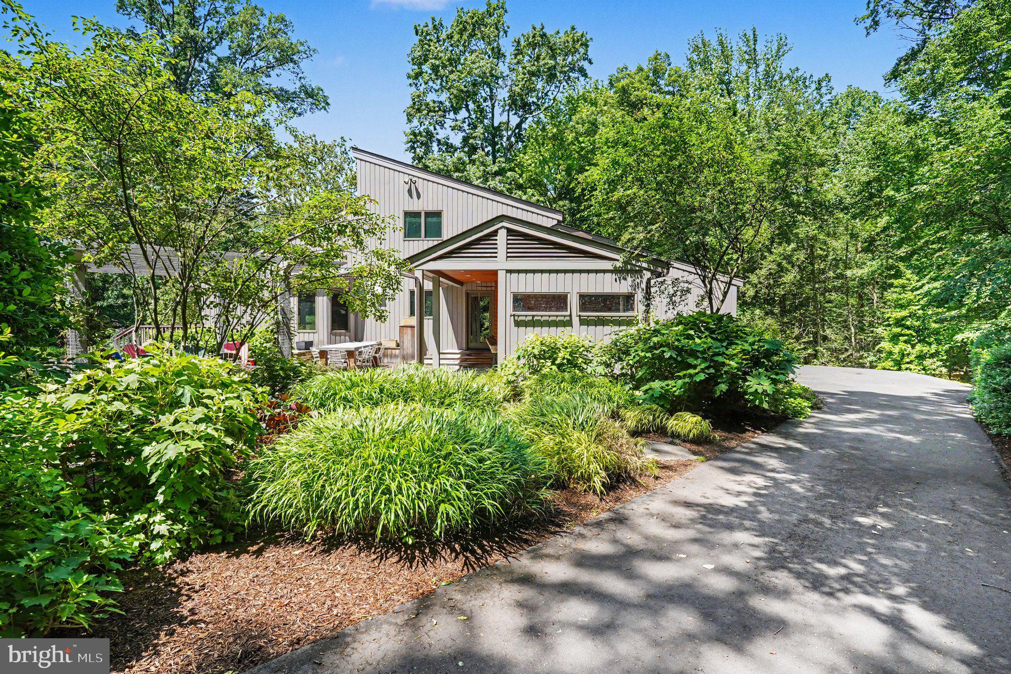 SHAWNEE BROOKE - Residential