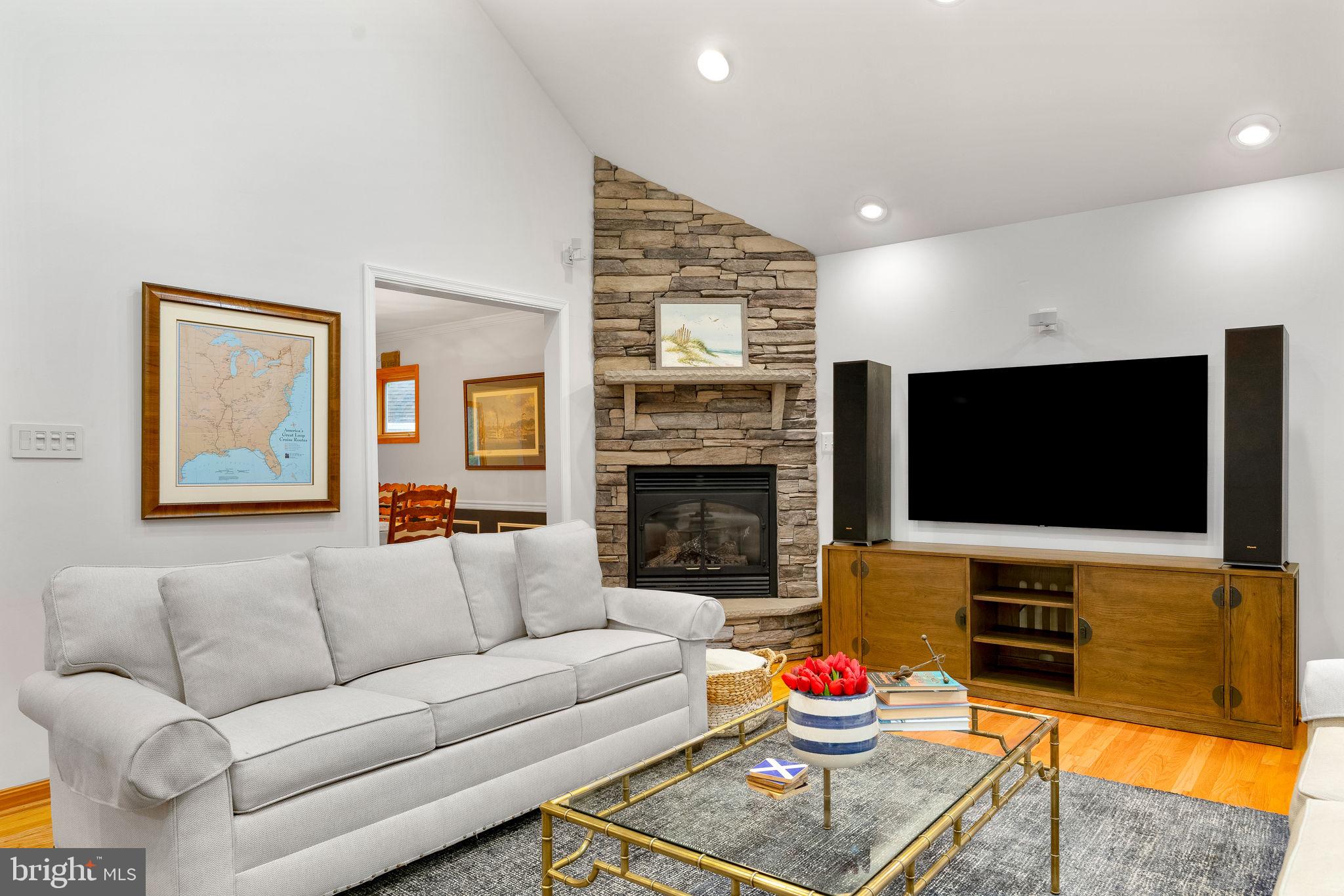 ULMSTEAD ESTATES - Residential