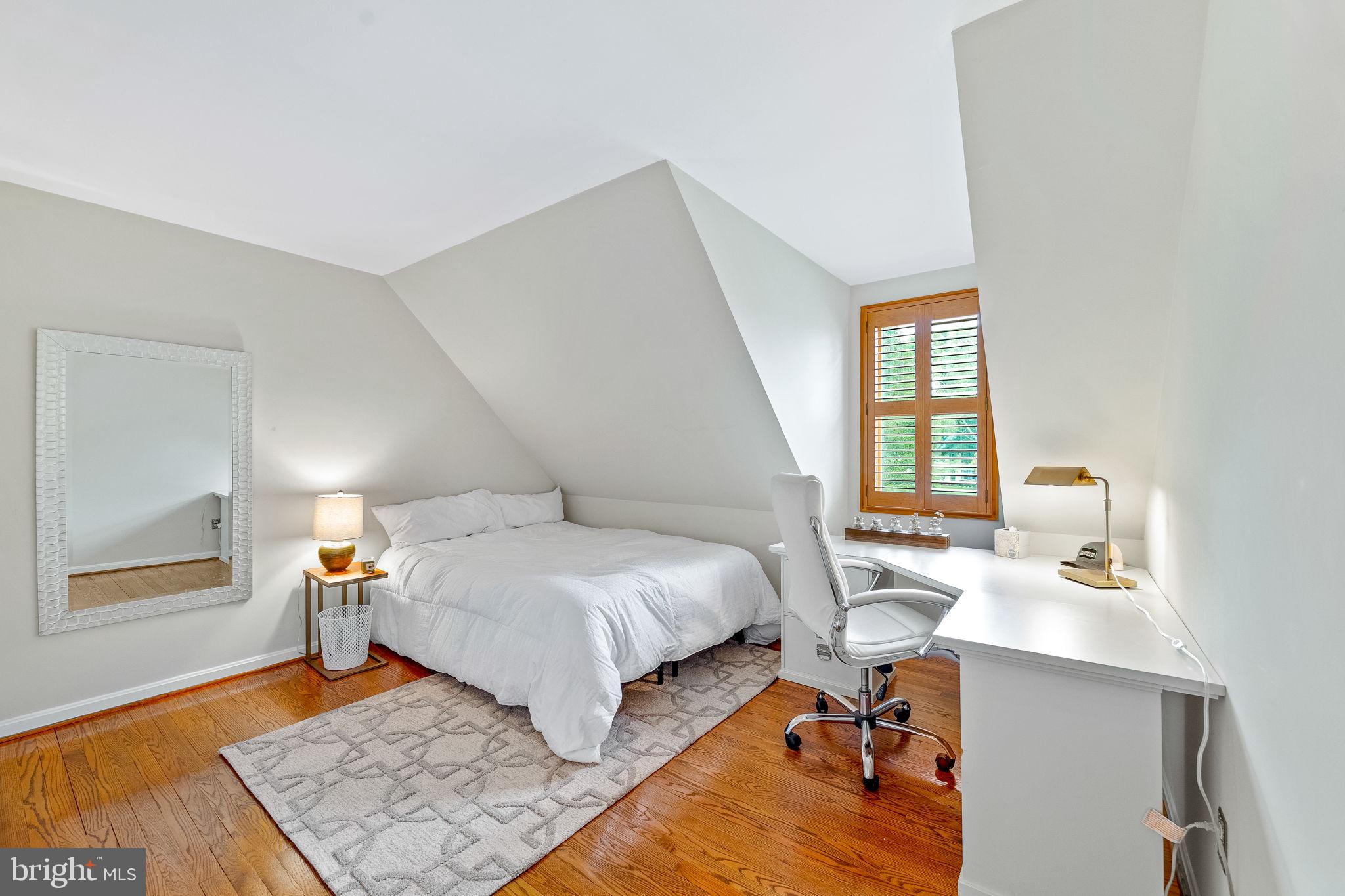 ULMSTEAD ESTATES - Residential