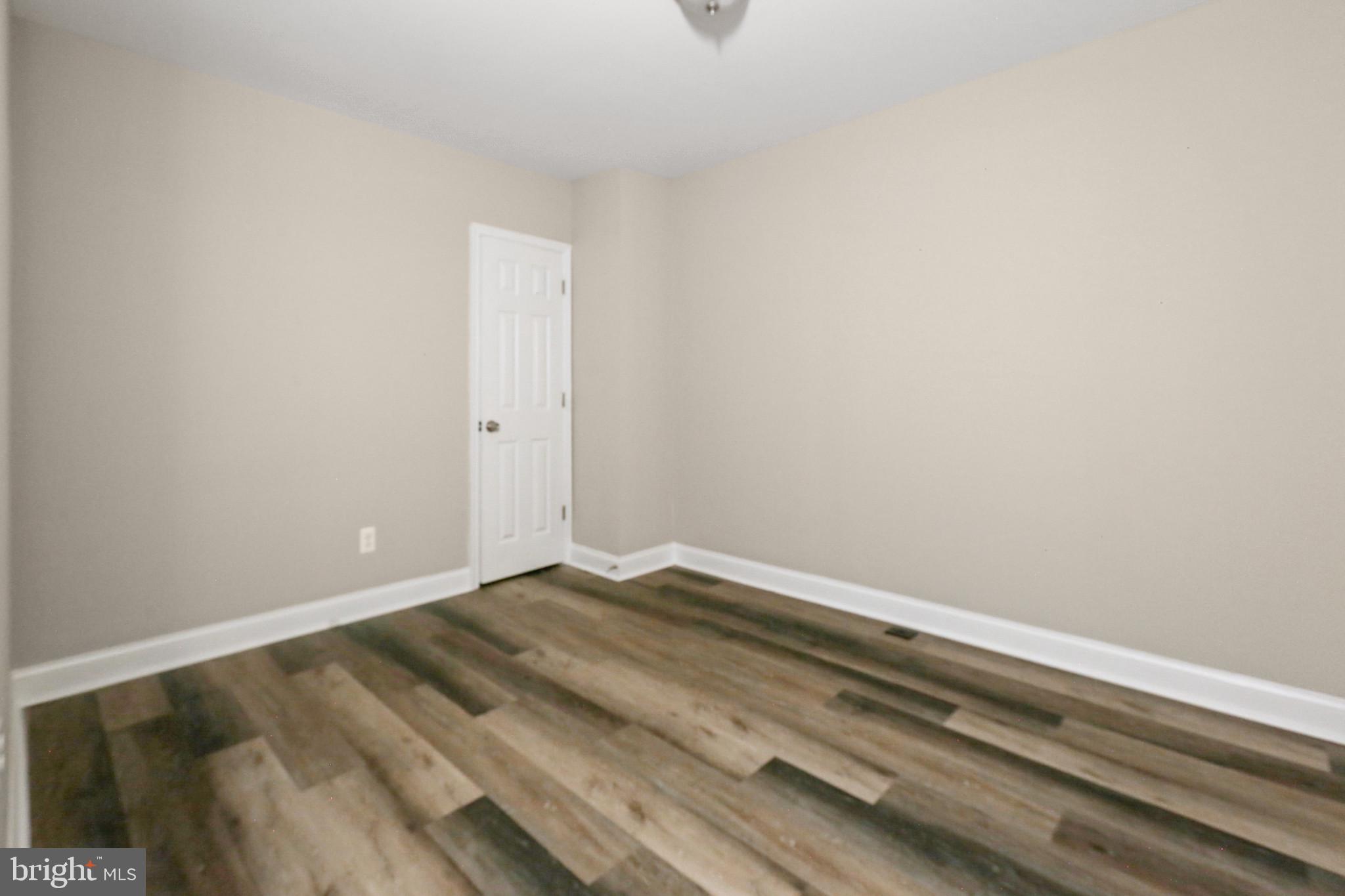 FRANKLINTOWN ROAD - Residential Lease