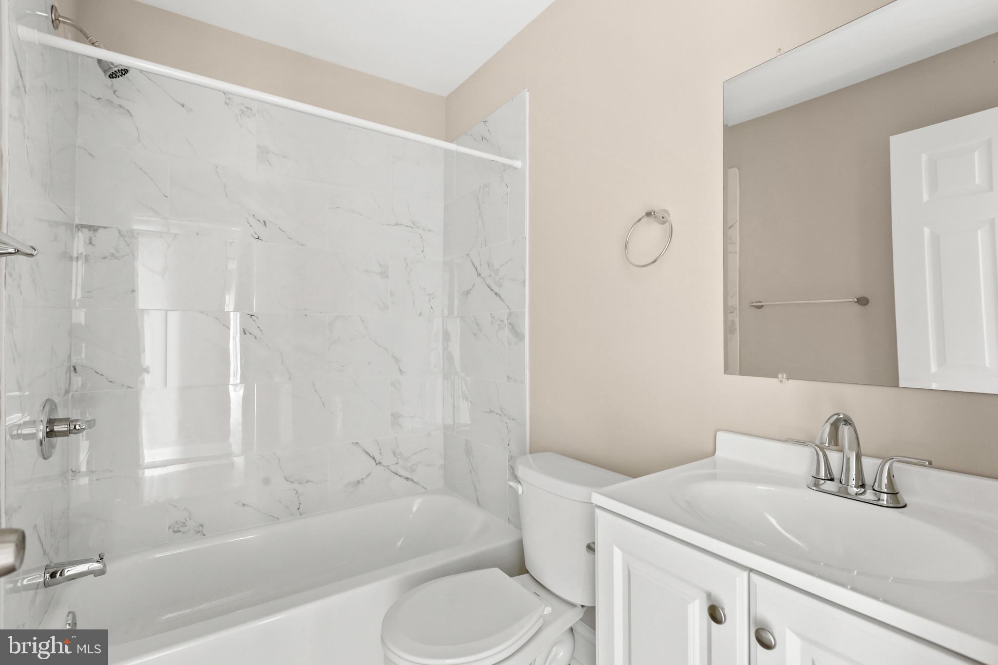 FRANKLINTOWN ROAD - Residential Lease