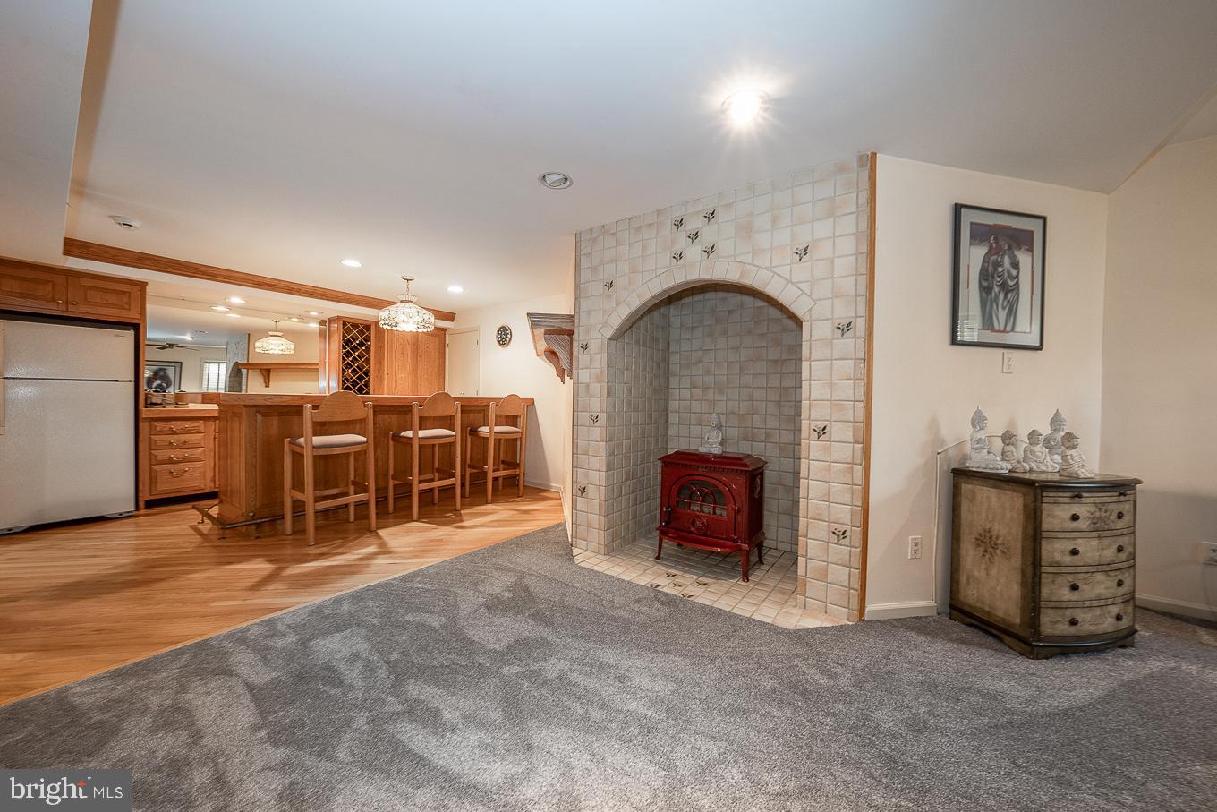 INDIAN CREEK - Residential