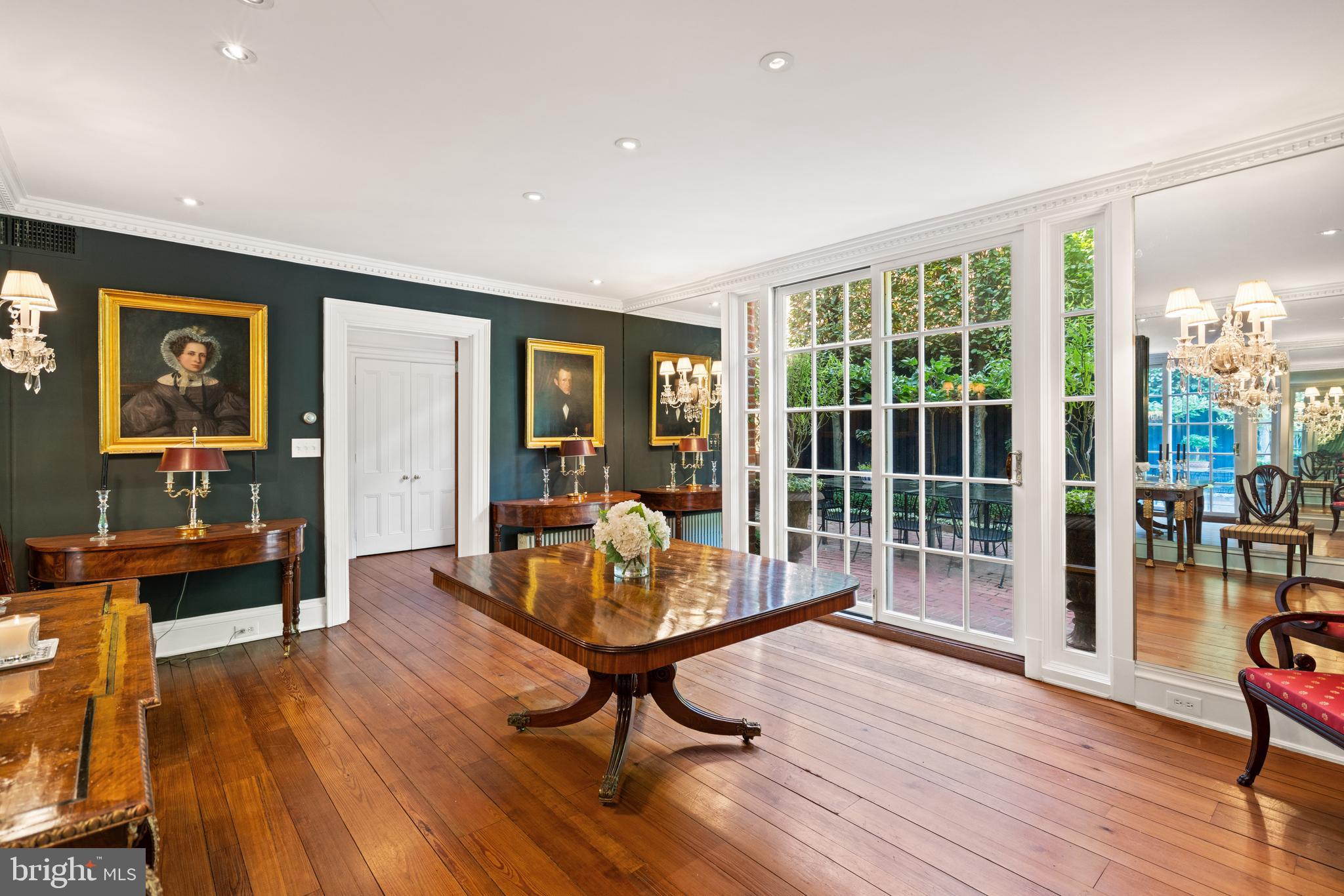 GEORGETOWN - Residential