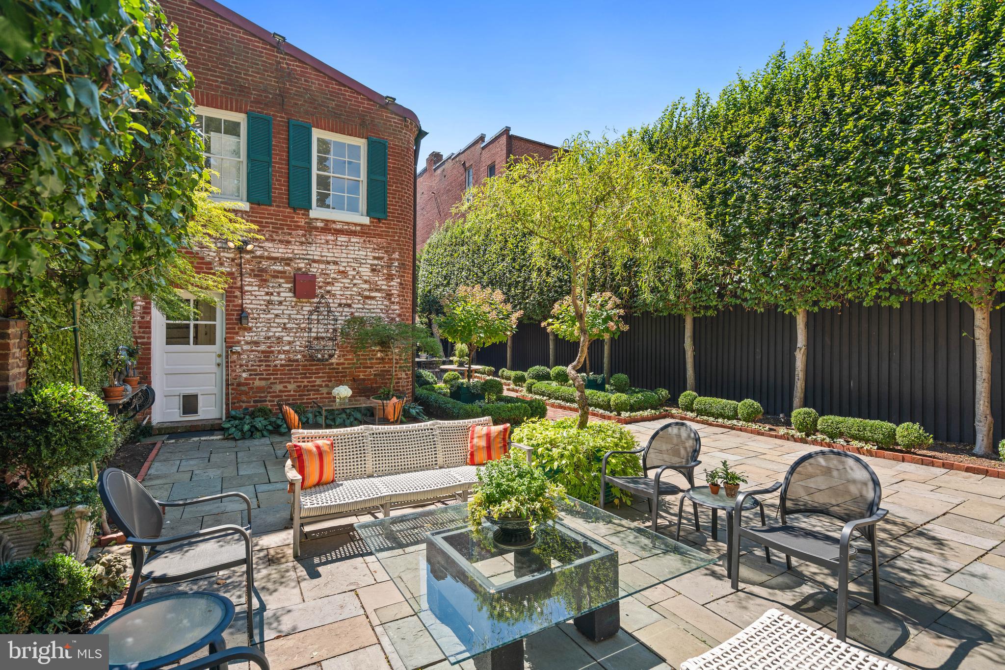 GEORGETOWN - Residential