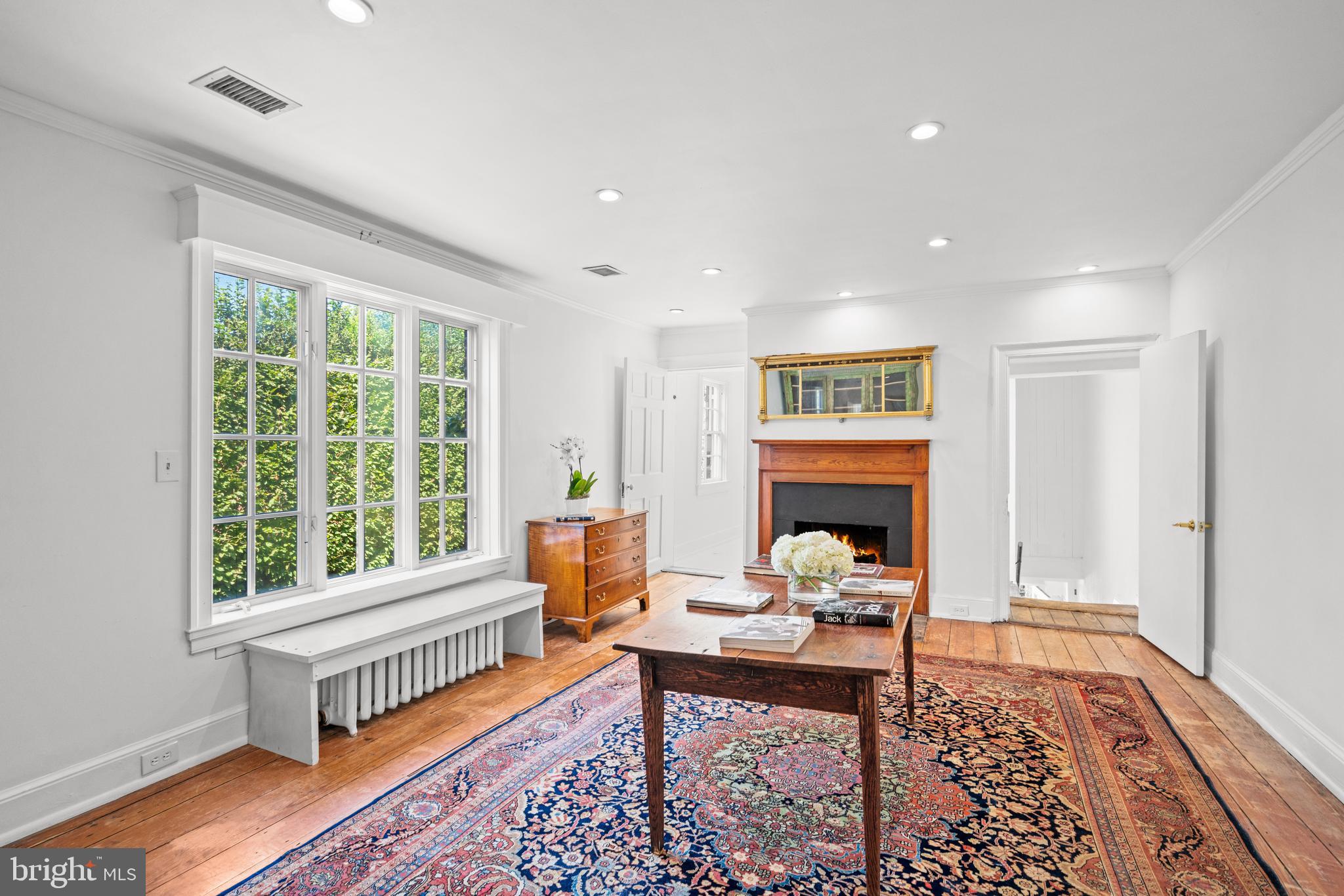 GEORGETOWN - Residential