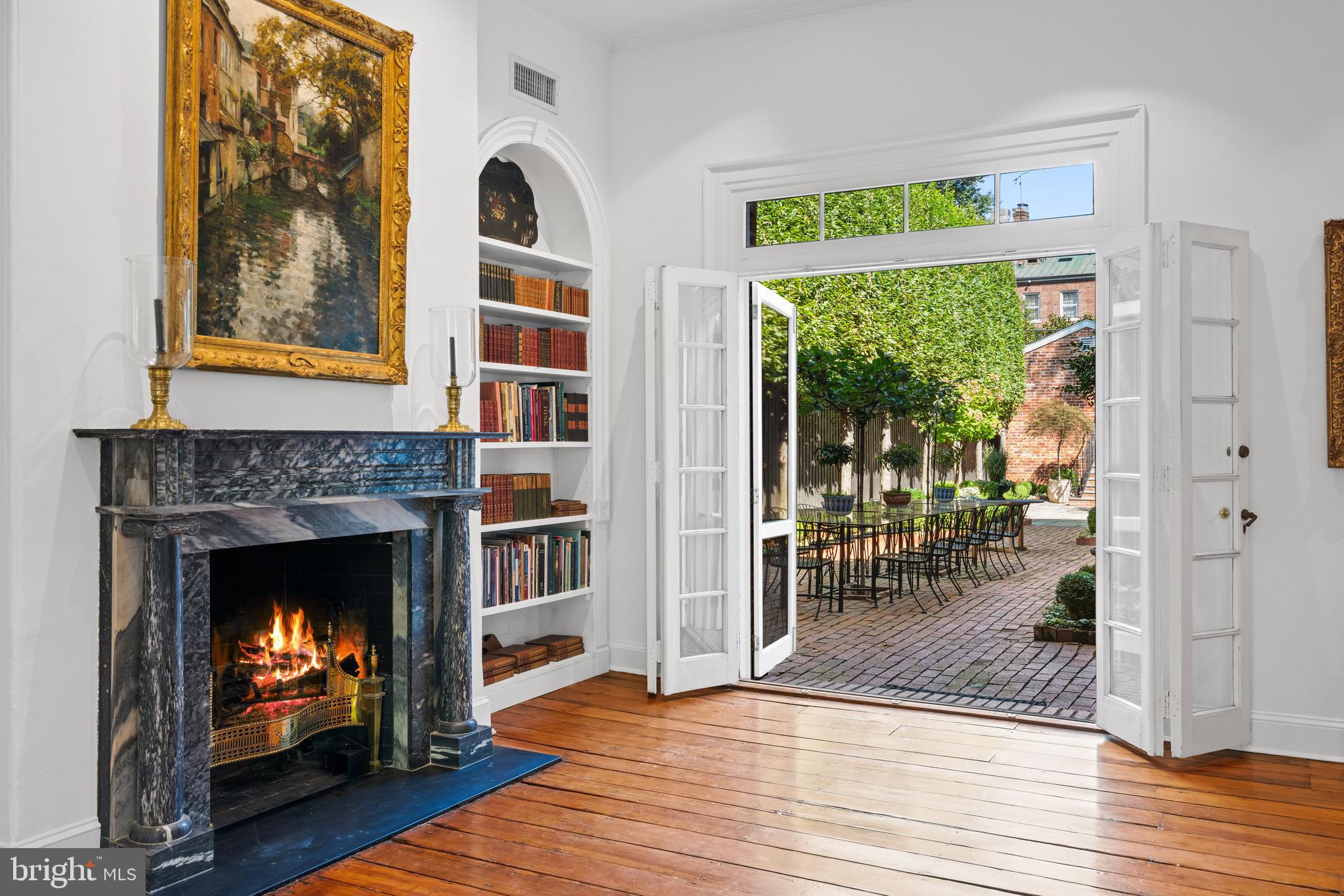 GEORGETOWN - Residential