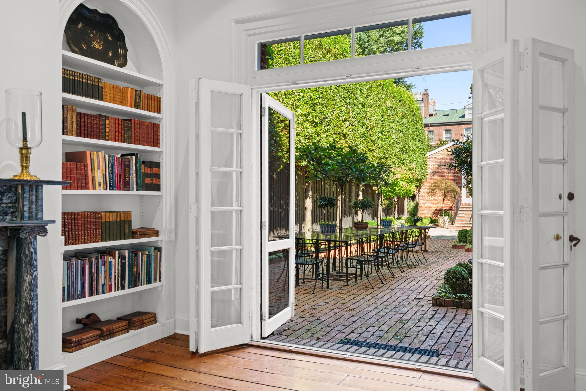 GEORGETOWN - Residential