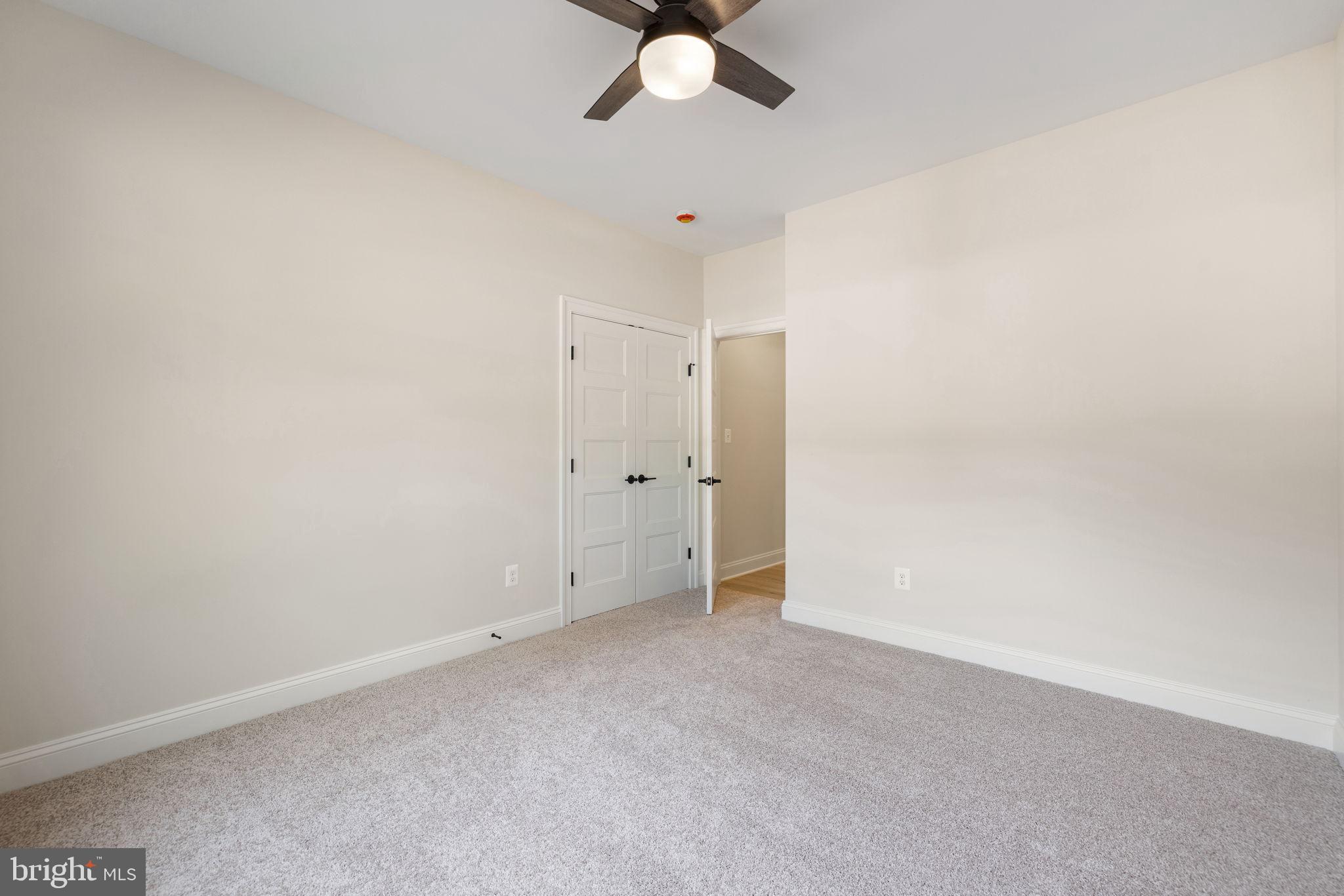 SPRINGDALE - Residential