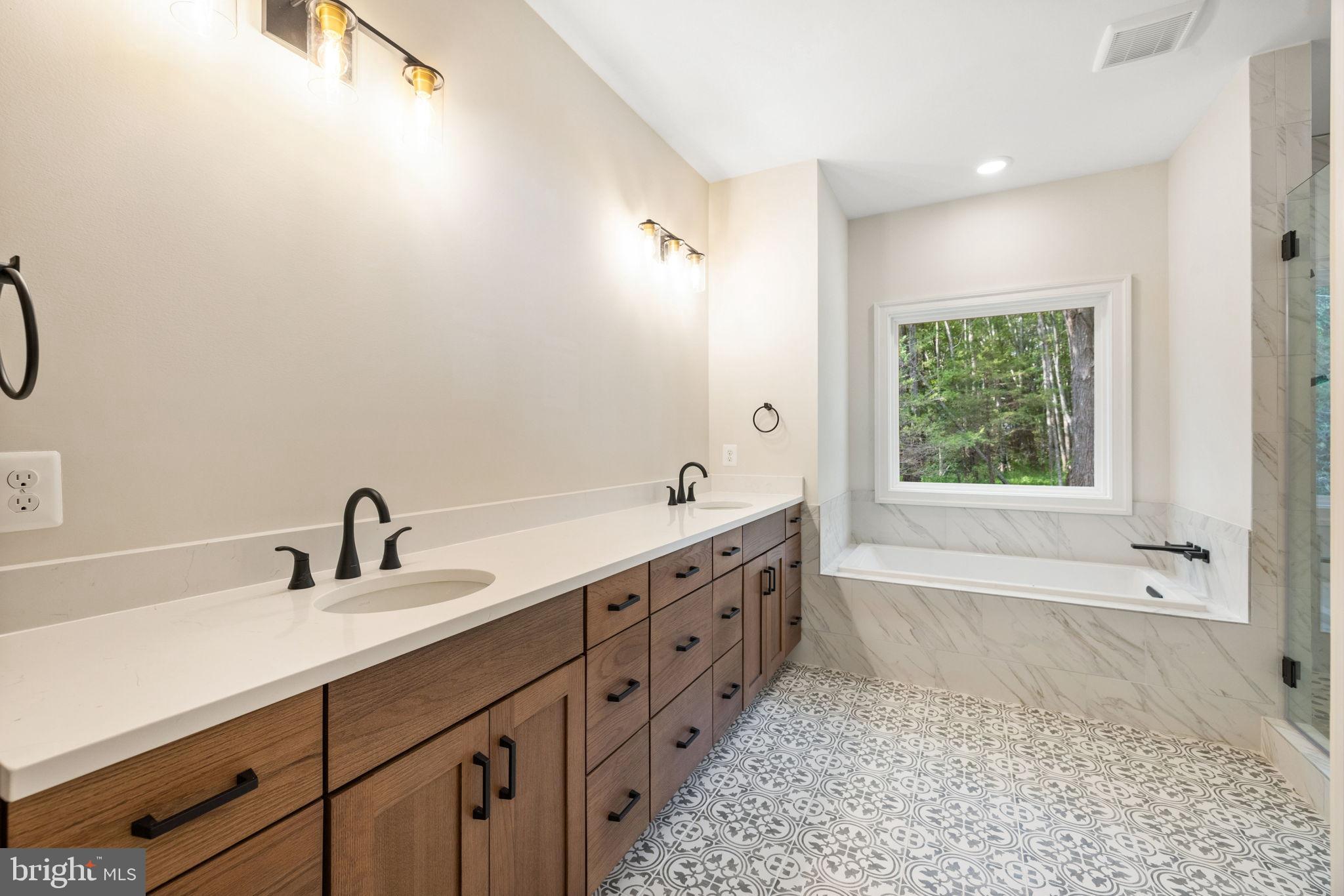 SPRINGDALE - Residential