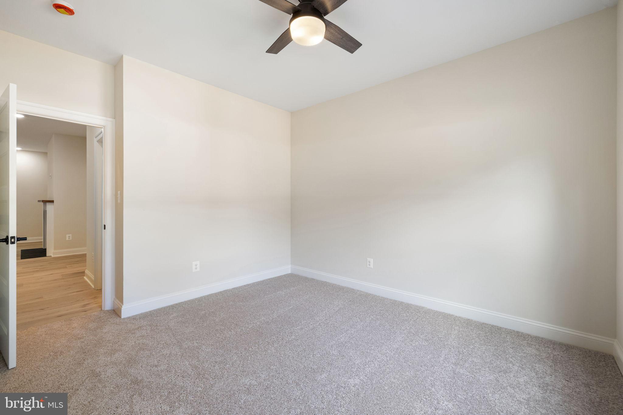 SPRINGDALE - Residential