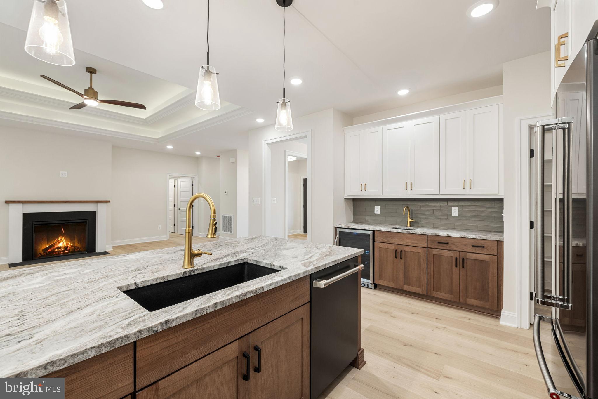 SPRINGDALE - Residential