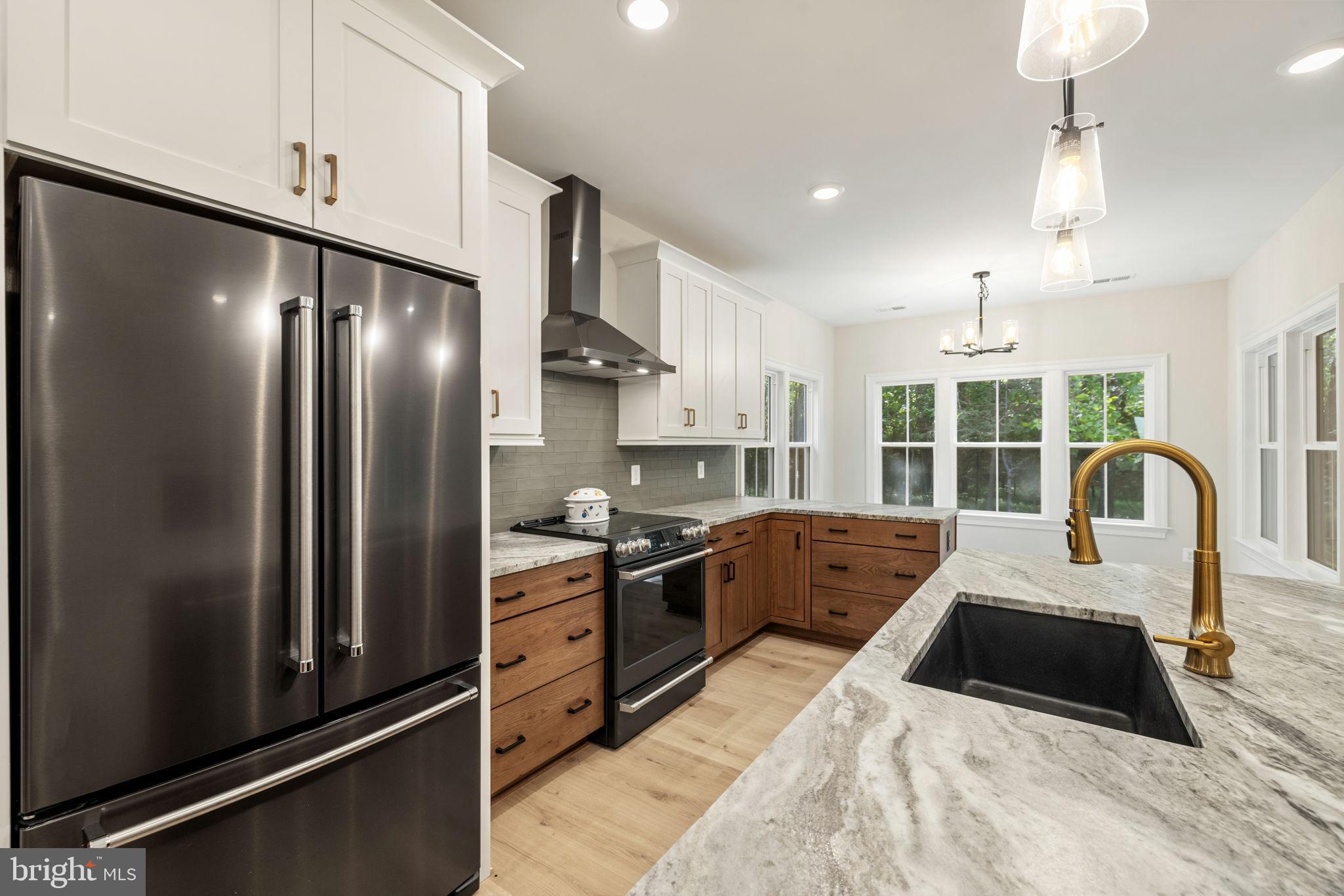 SPRINGDALE - Residential